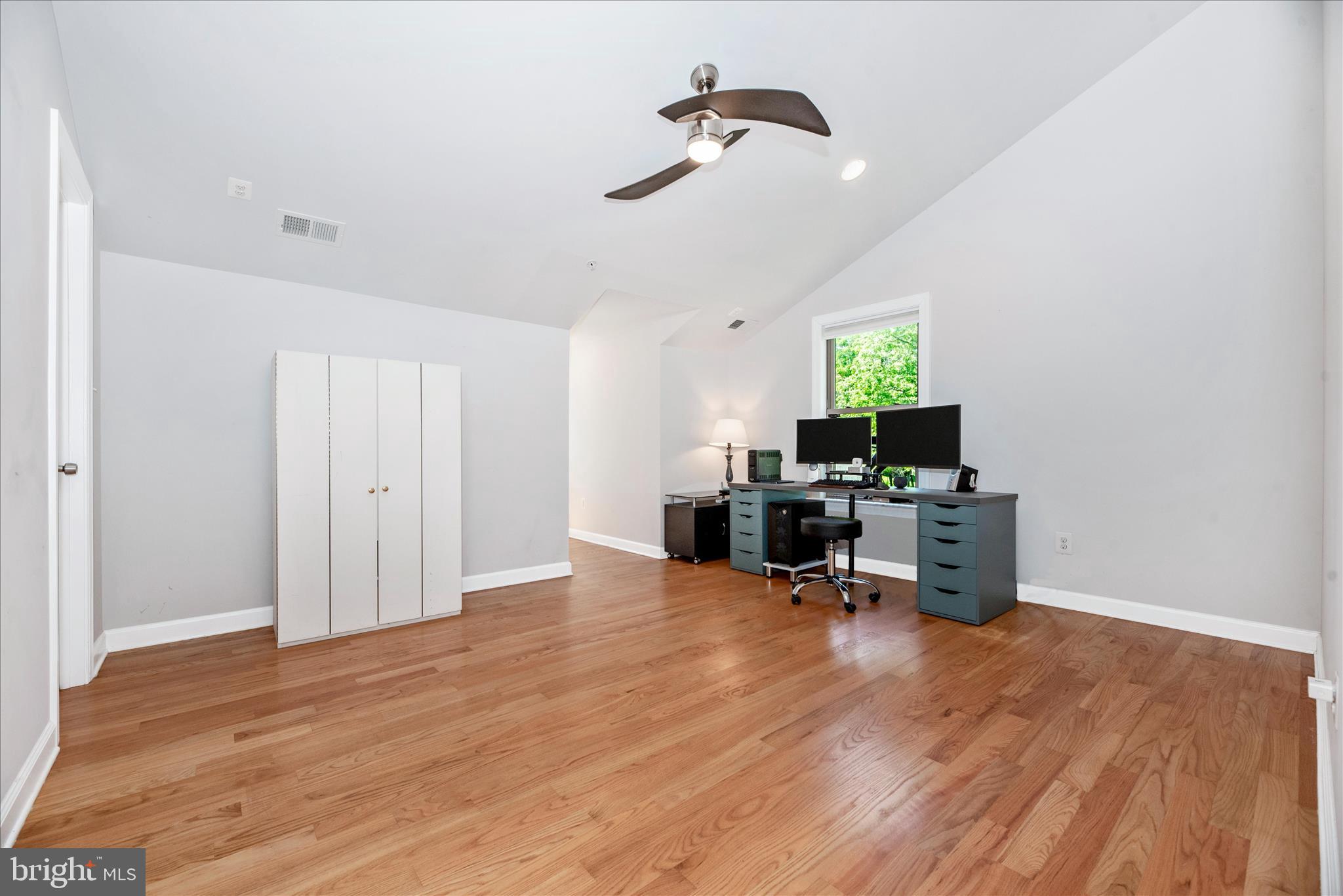 COLDSTREAM - Residential