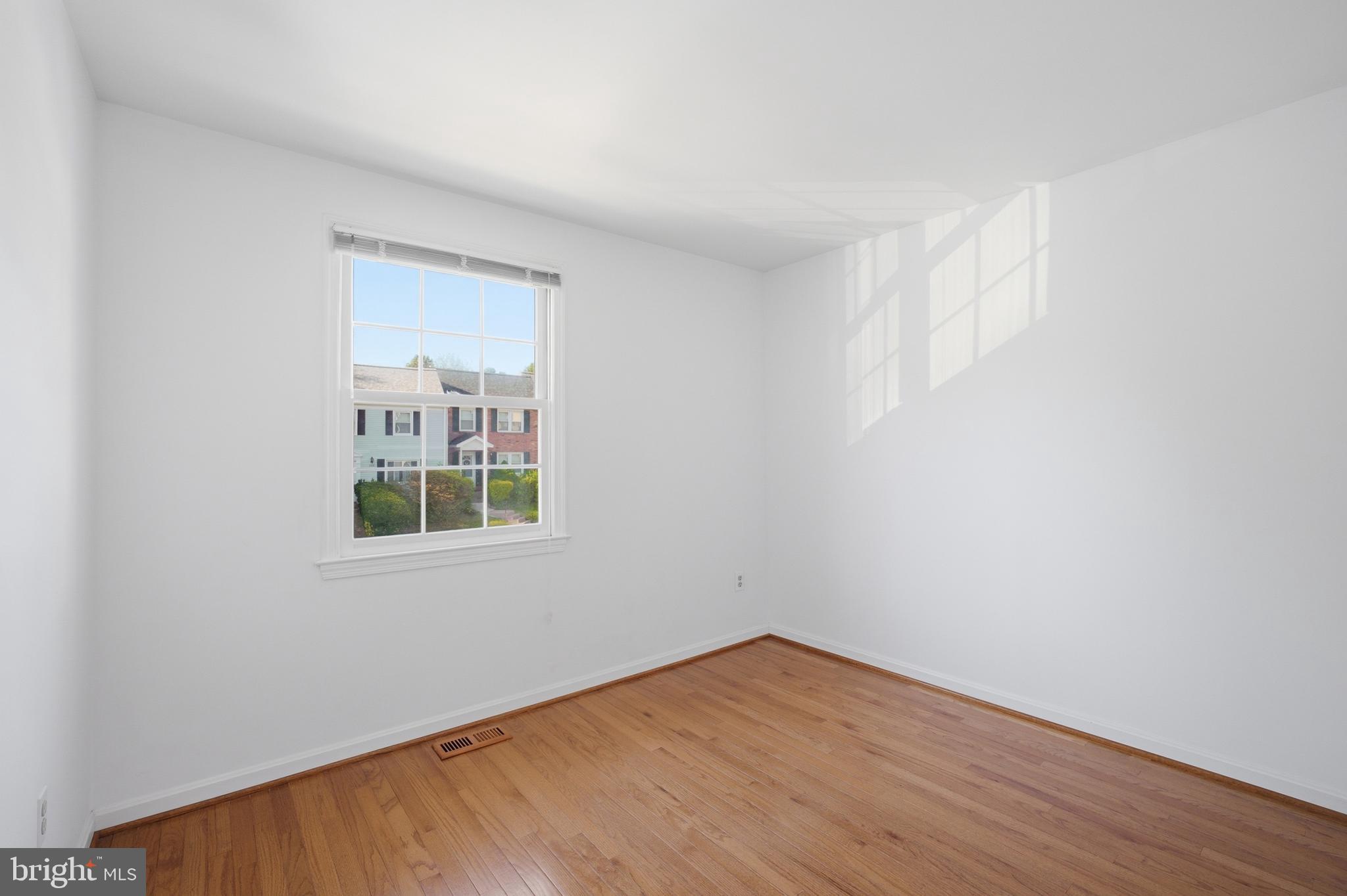 COVINGTON - Residential