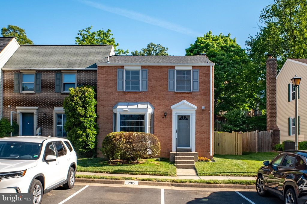 Photo of 2915 Piney Grove Court, FAIRFAX, VA 22031 (MLS # VAFX2313962)