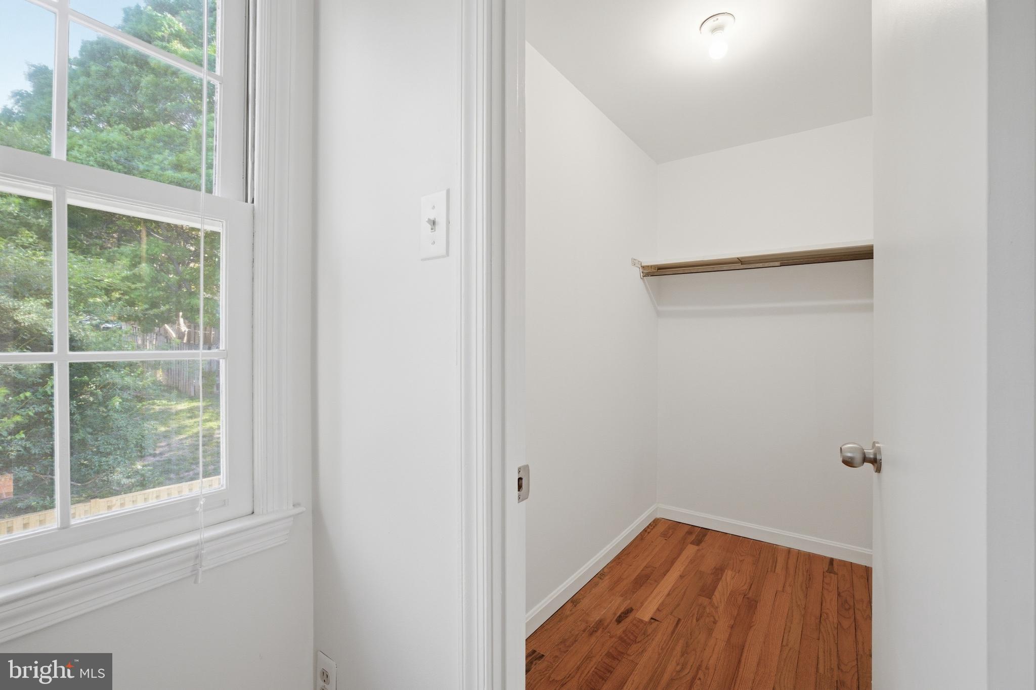 COVINGTON - Residential