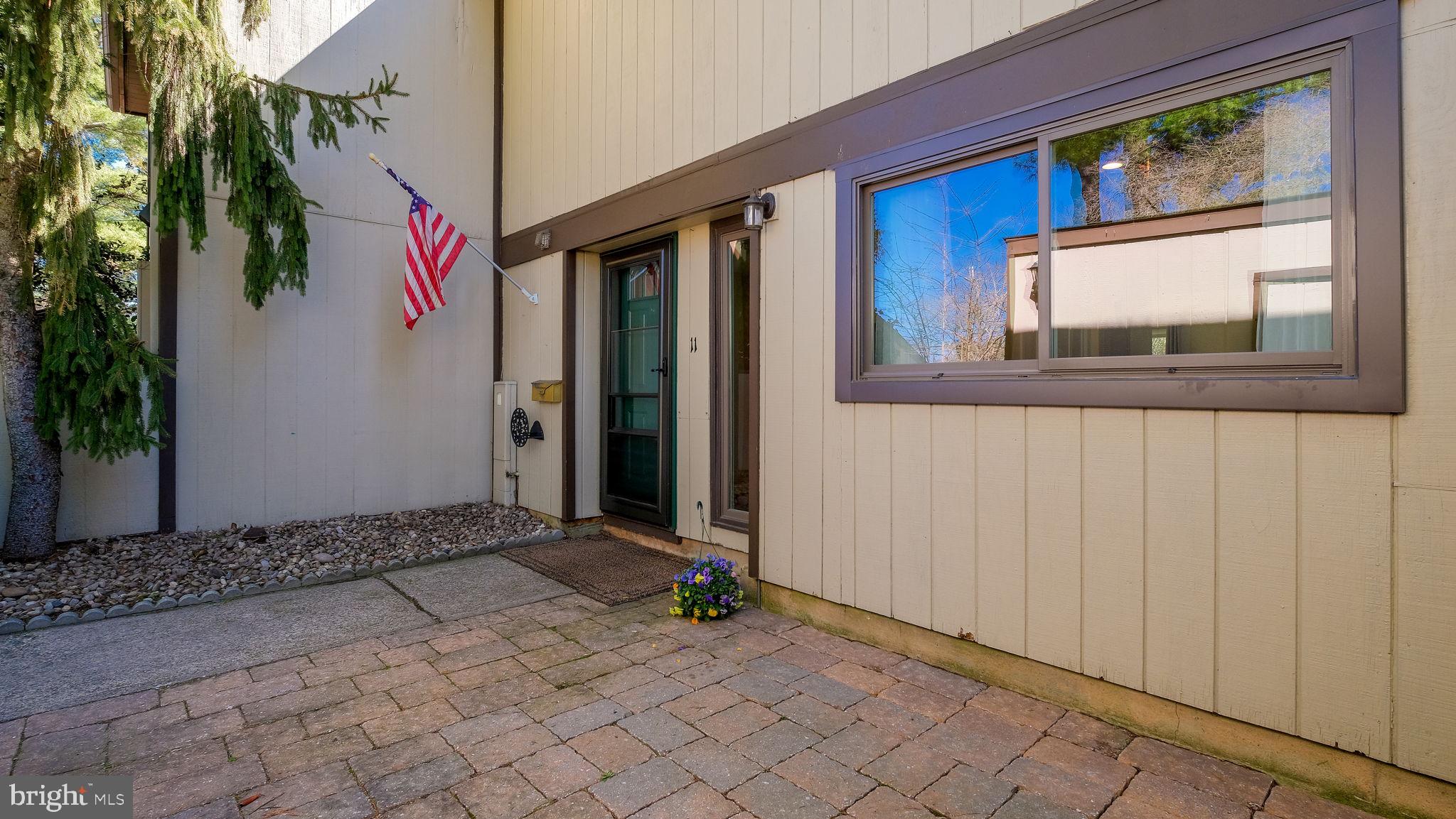 VILLAGE II - Residential