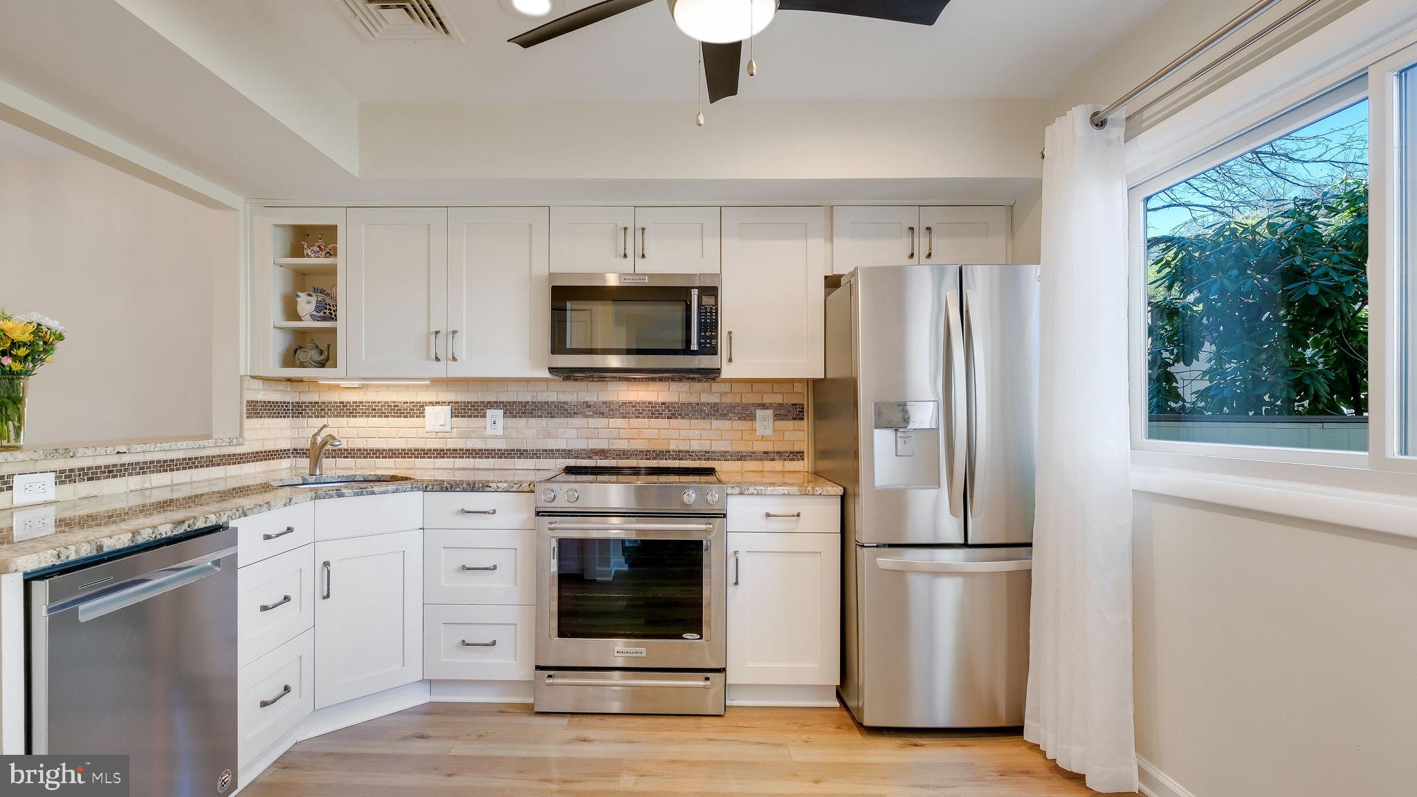 VILLAGE II - Residential