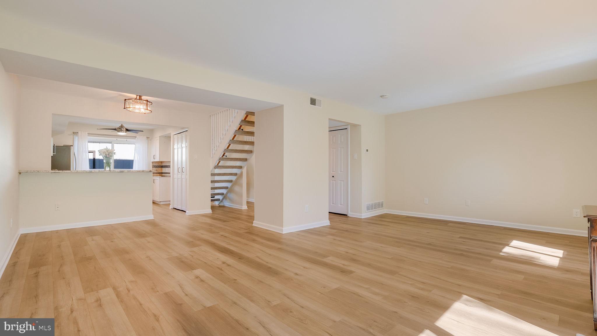 VILLAGE II - Residential