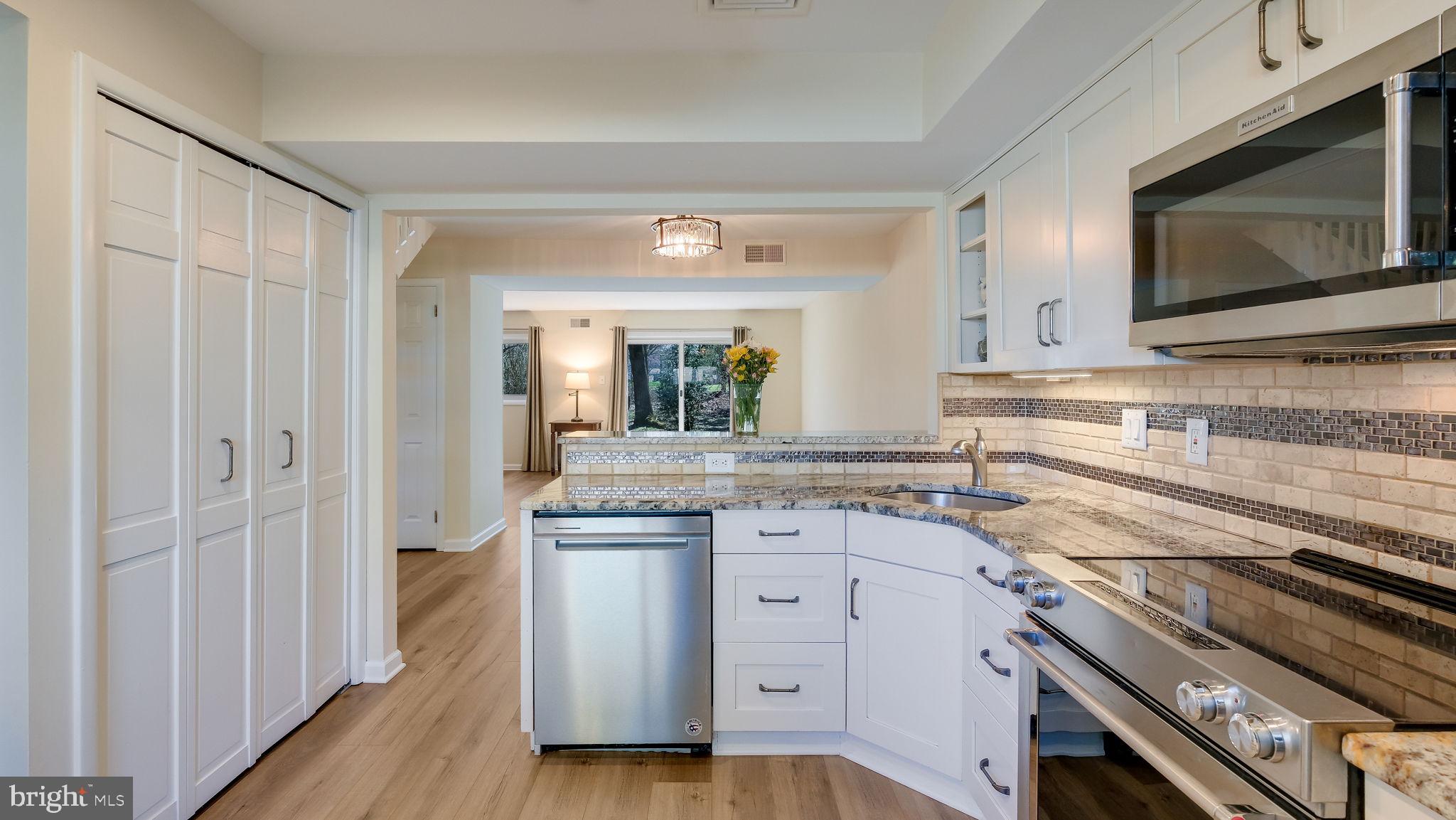 VILLAGE II - Residential