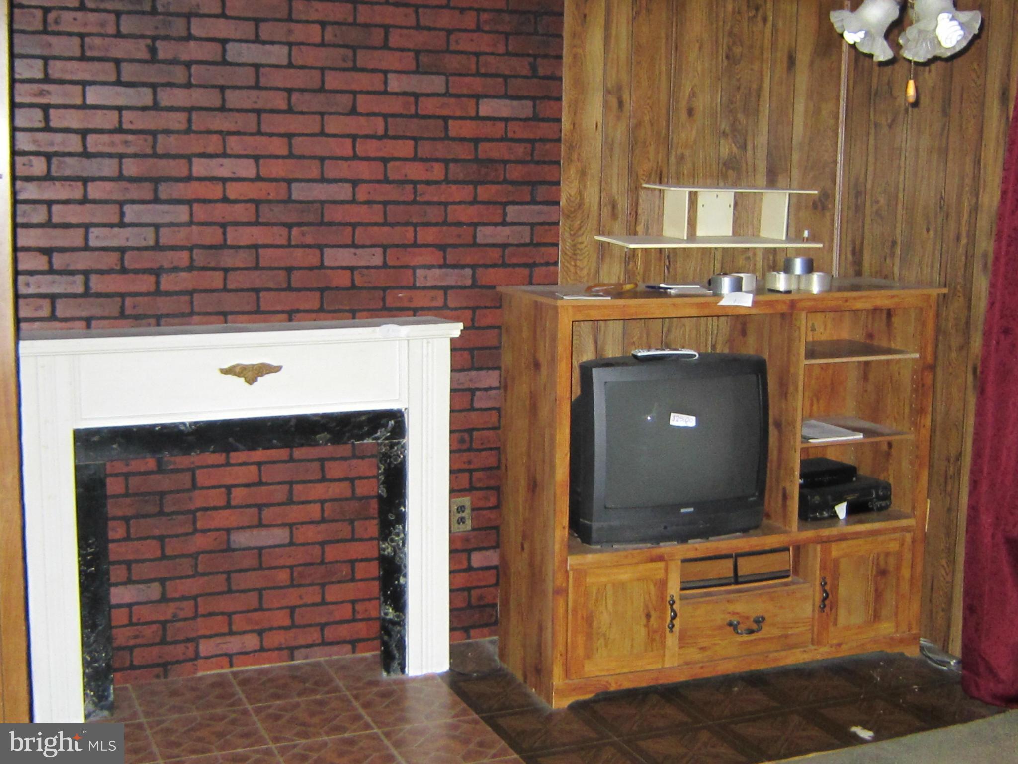 WILDE ACRES - Residential