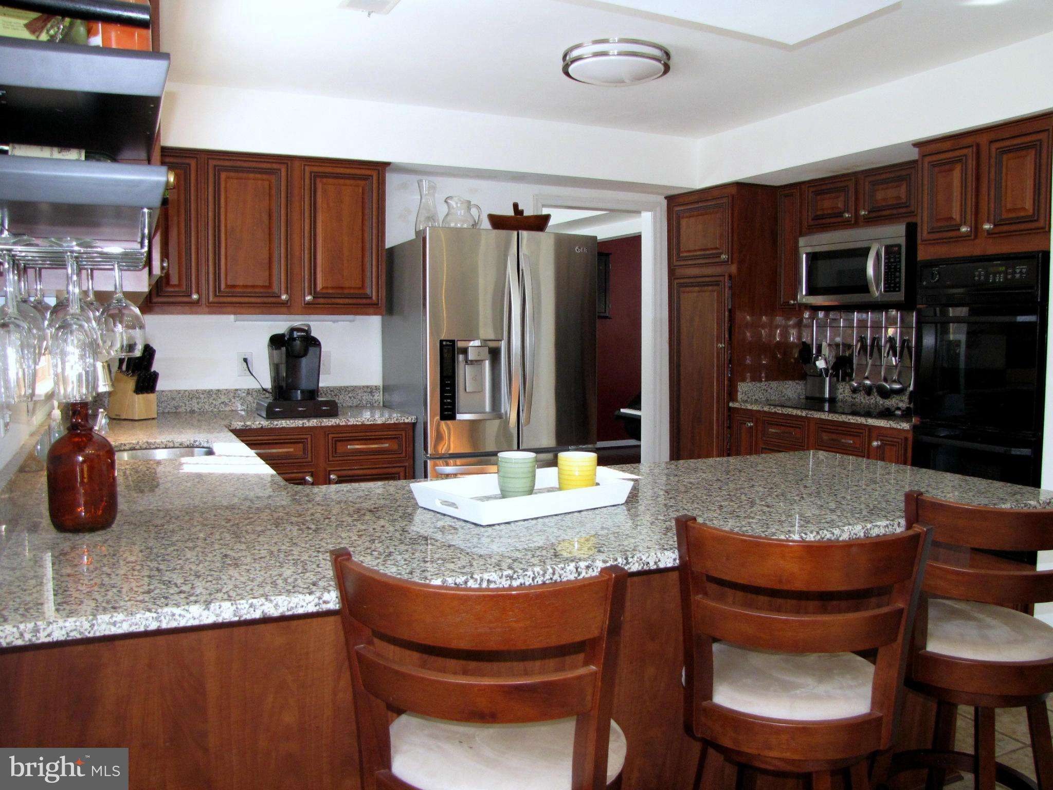 OCCOQUAN OVERLOOK - Residential Lease