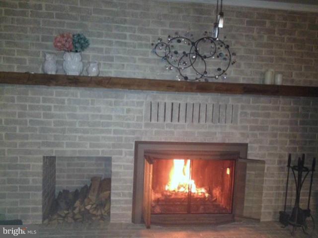 OCCOQUAN OVERLOOK - Residential Lease