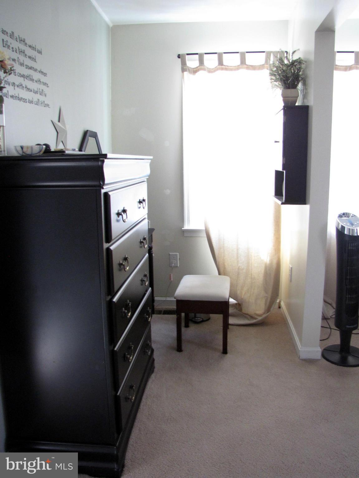 OCCOQUAN OVERLOOK - Residential Lease