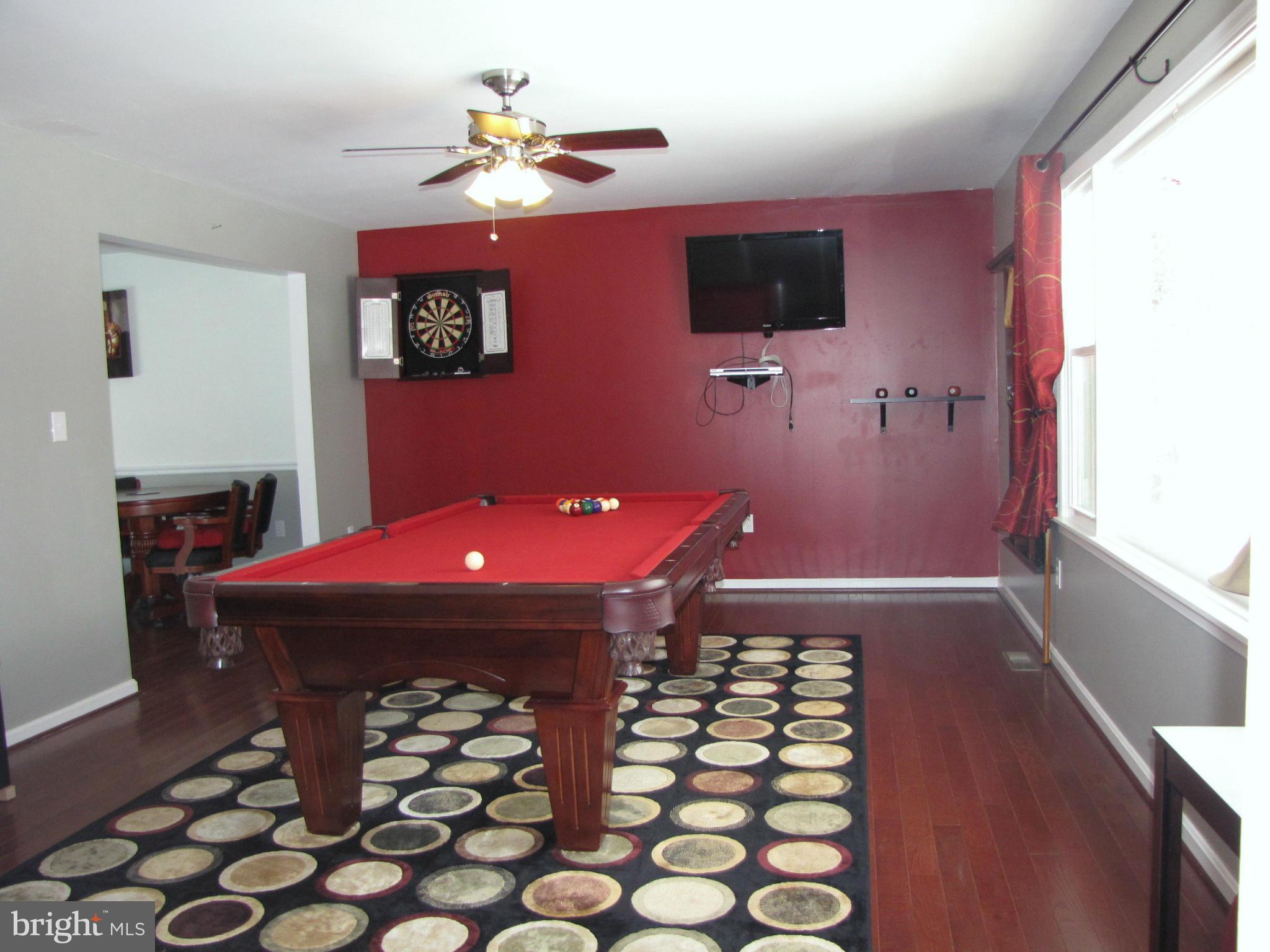 OCCOQUAN OVERLOOK - Residential Lease