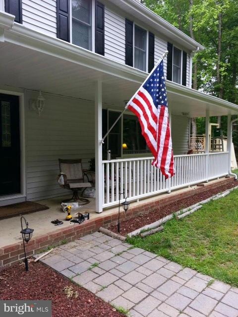 OCCOQUAN OVERLOOK - Residential Lease