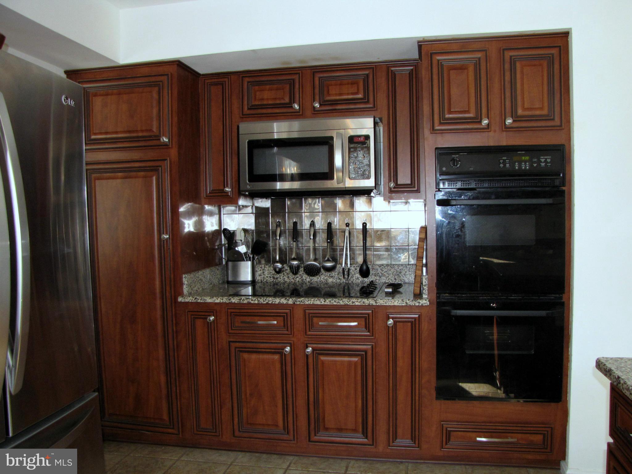 OCCOQUAN OVERLOOK - Residential Lease