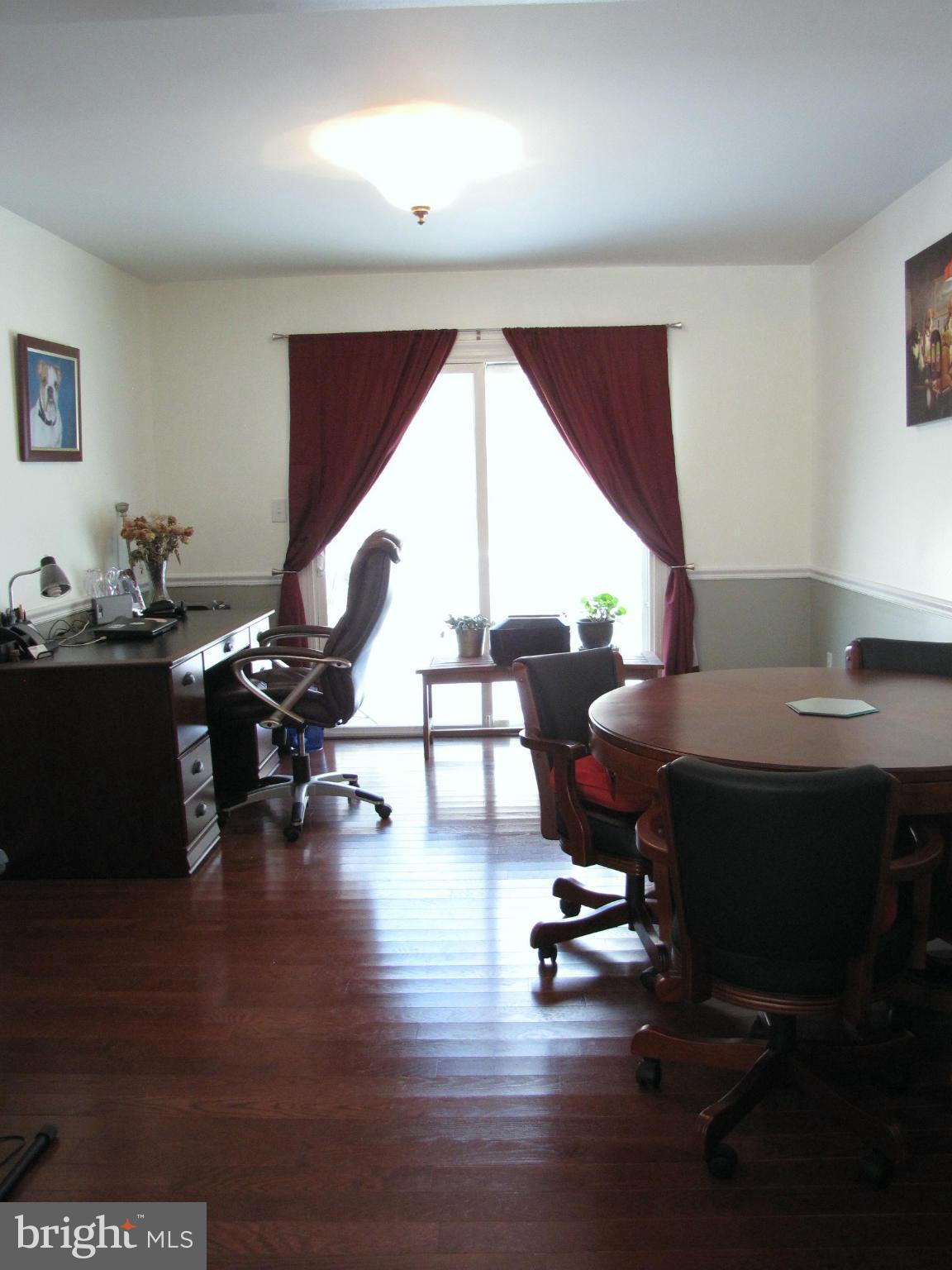 OCCOQUAN OVERLOOK - Residential Lease