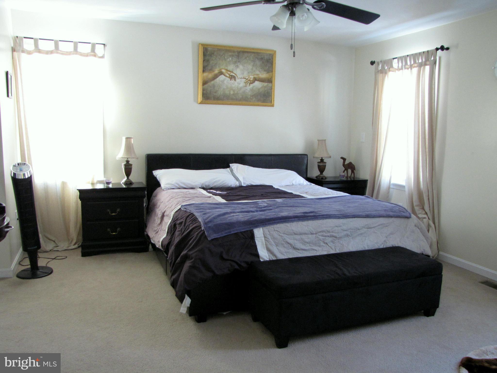 OCCOQUAN OVERLOOK - Residential Lease