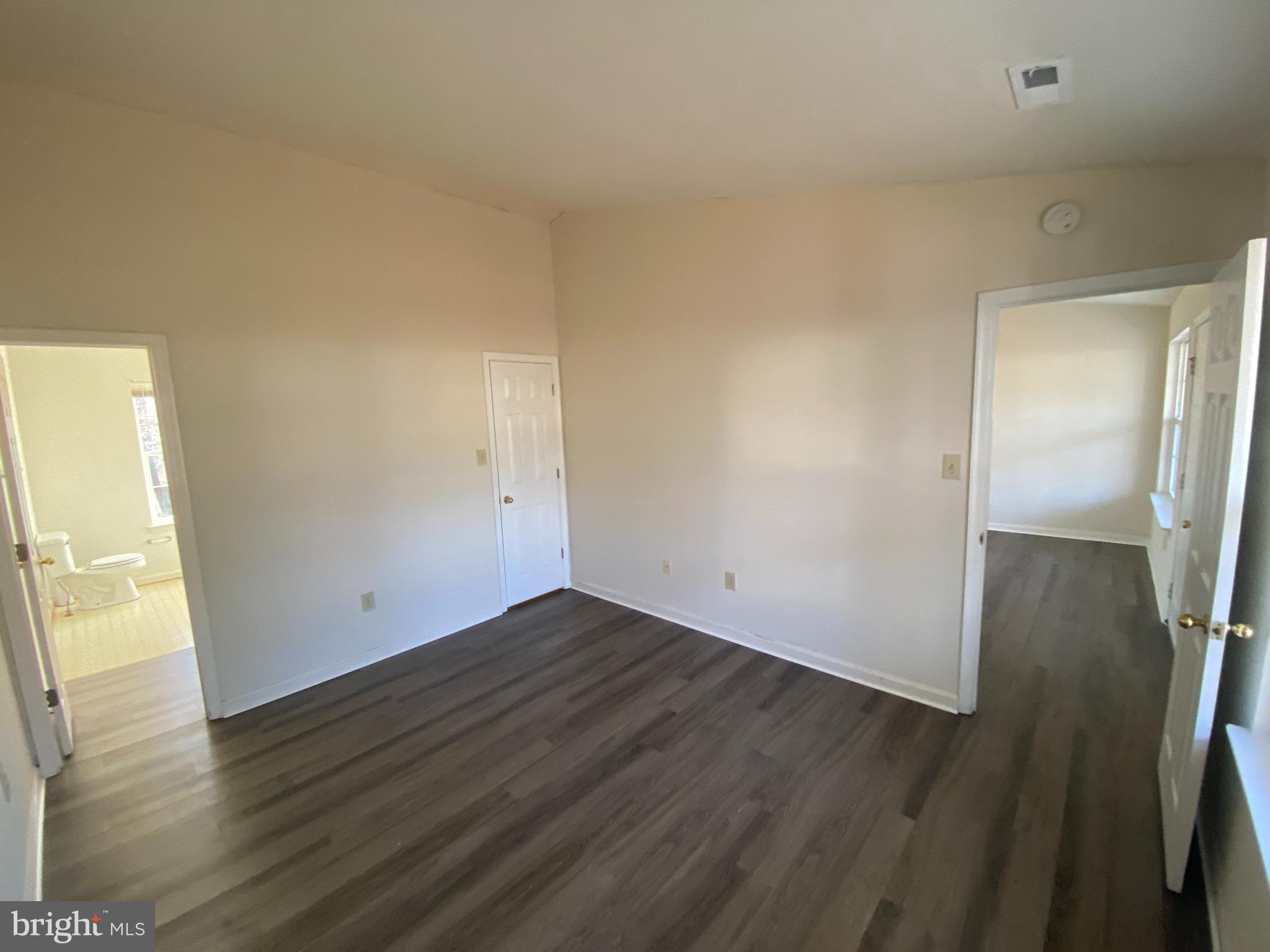 WILLOW OAKS - Residential Lease