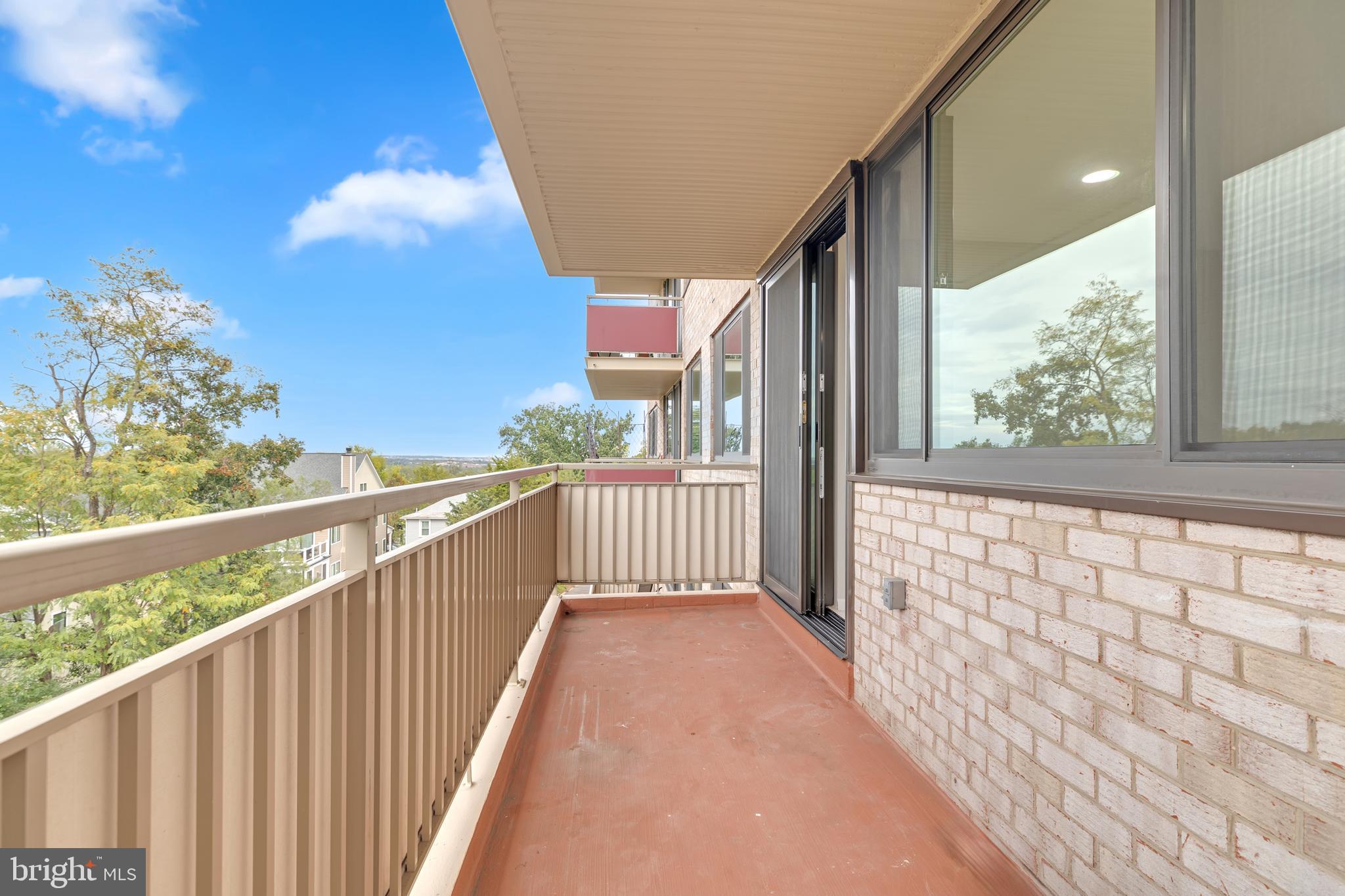 STONERIDGE KNOLL - Residential