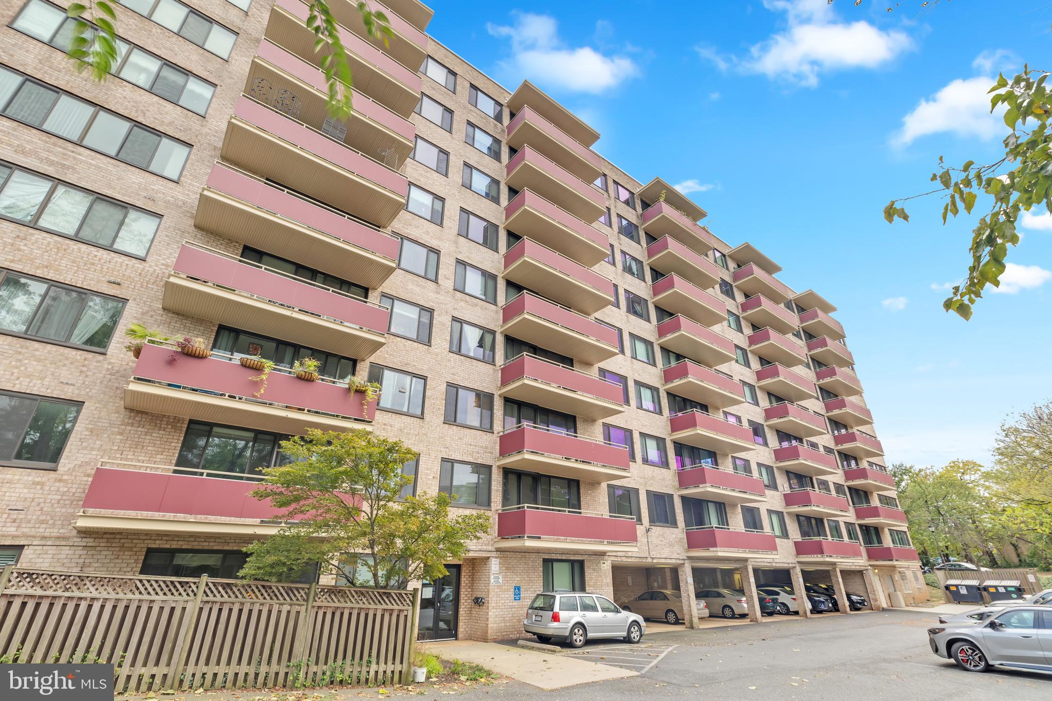 STONERIDGE KNOLL - Residential