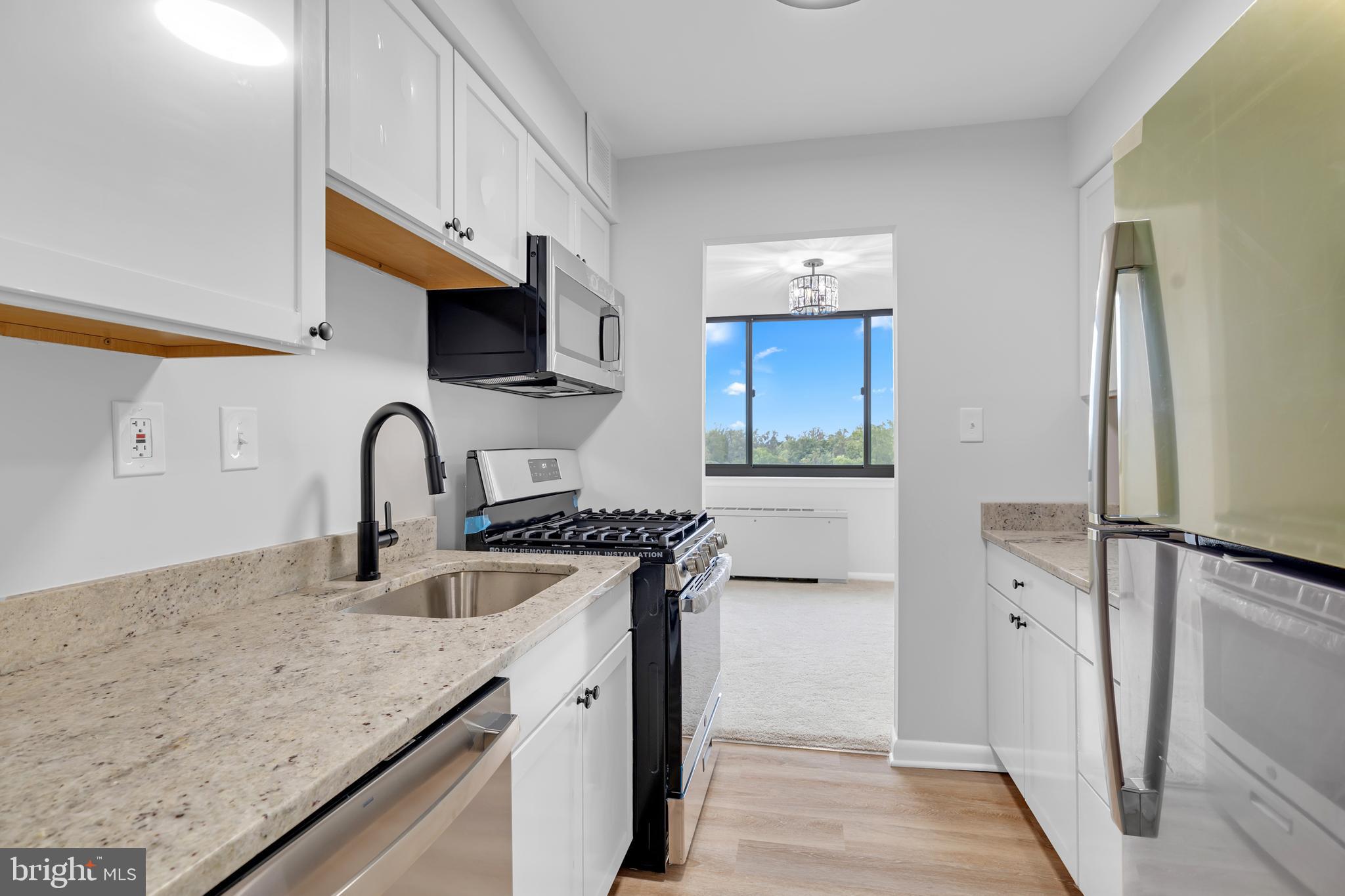 STONERIDGE KNOLL - Residential