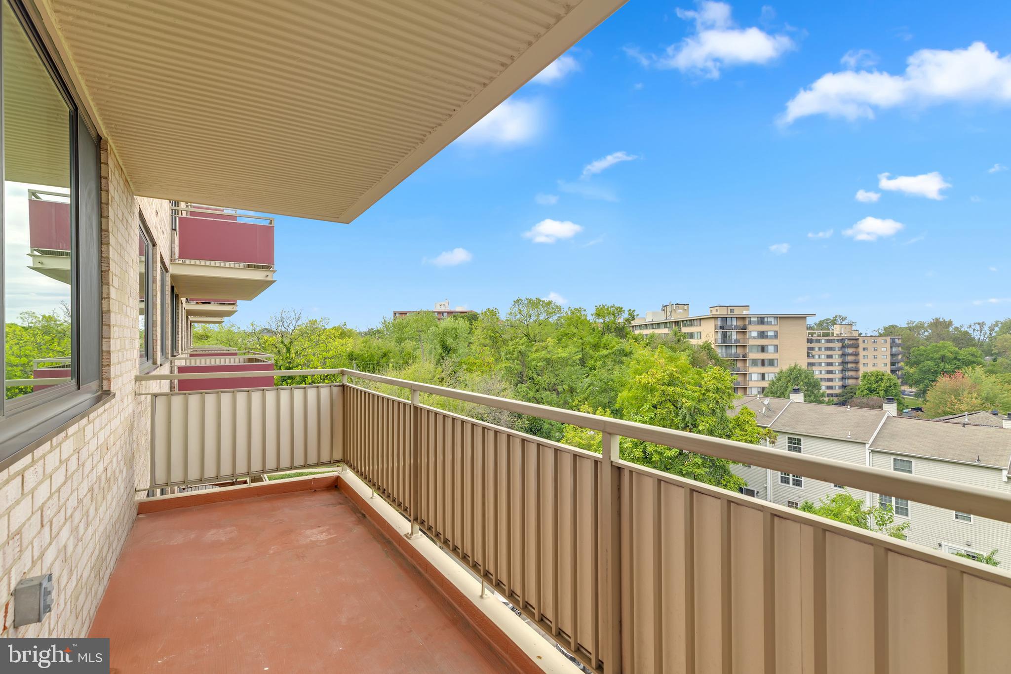 STONERIDGE KNOLL - Residential