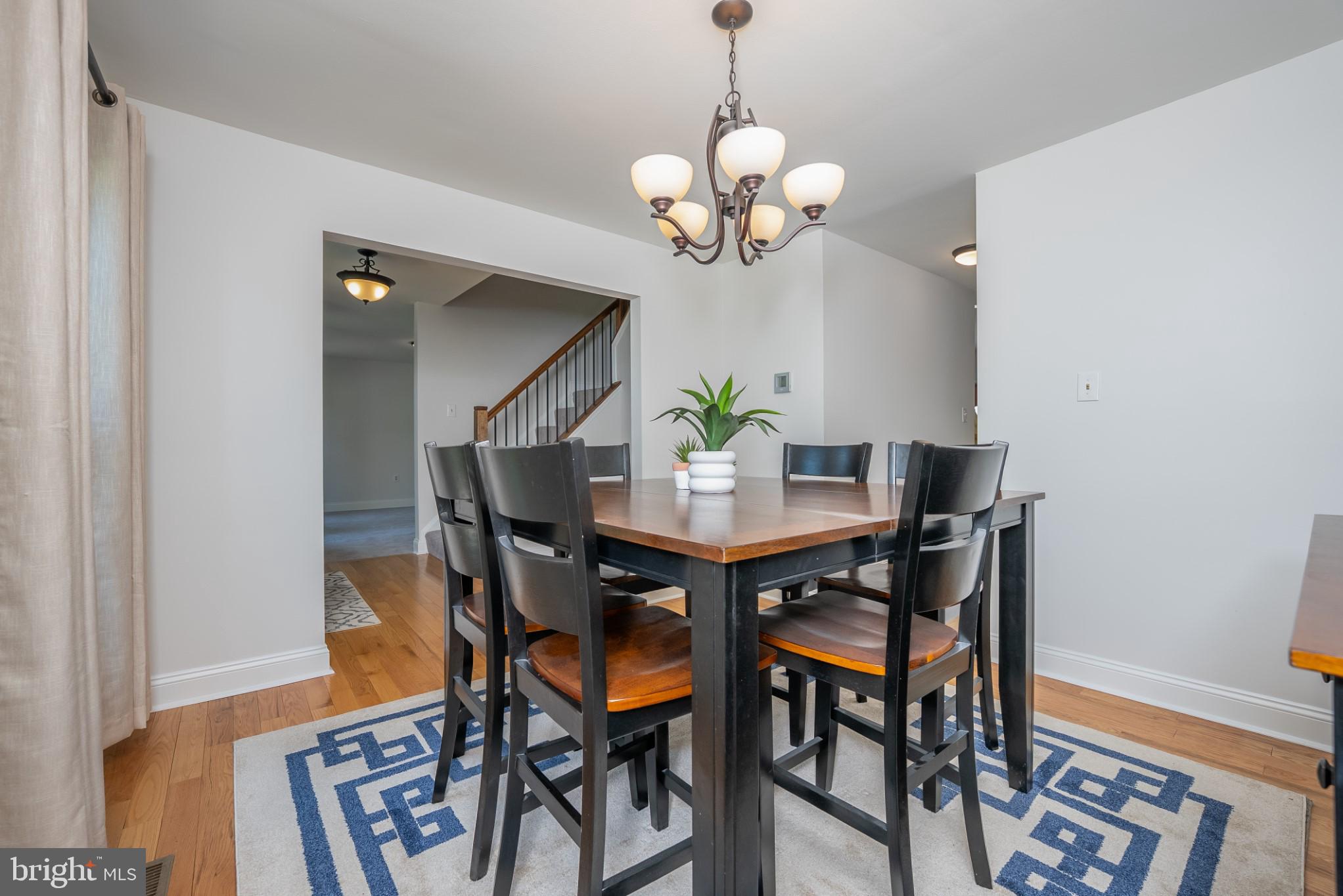 HUNTERS CROSSING - Residential