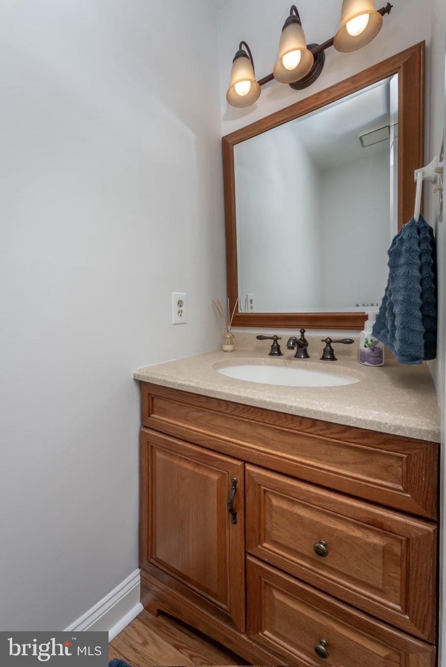 HUNTERS CROSSING - Residential