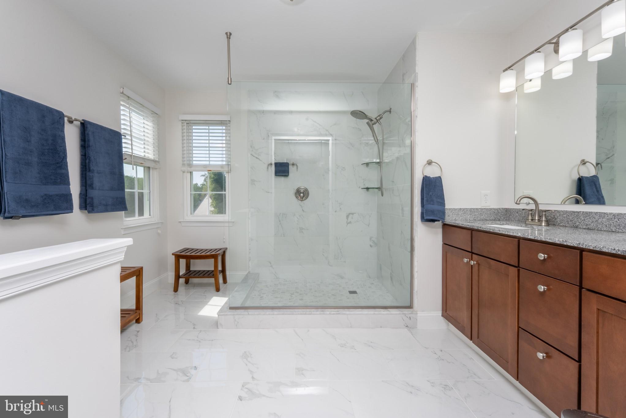 HUNTERS CROSSING - Residential