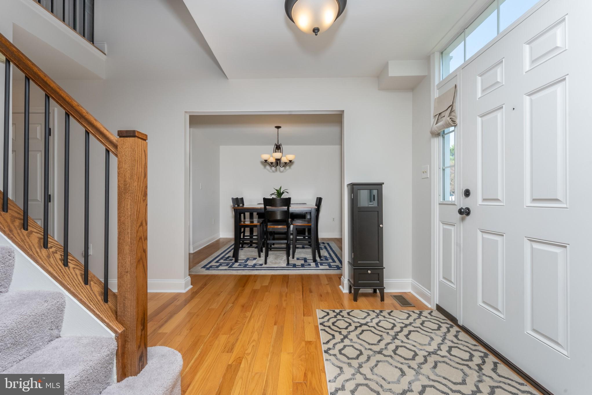 HUNTERS CROSSING - Residential