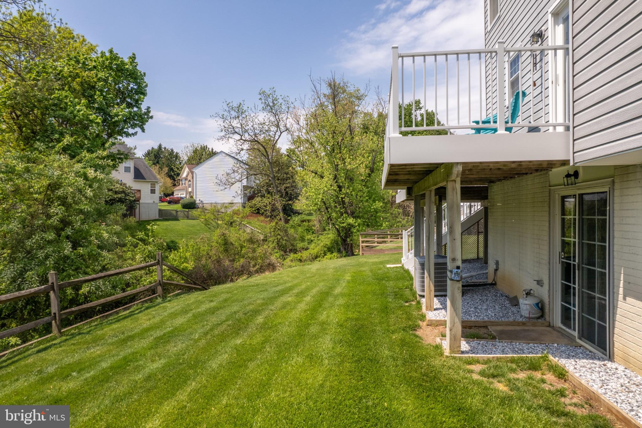 HUNTERS CROSSING - Residential