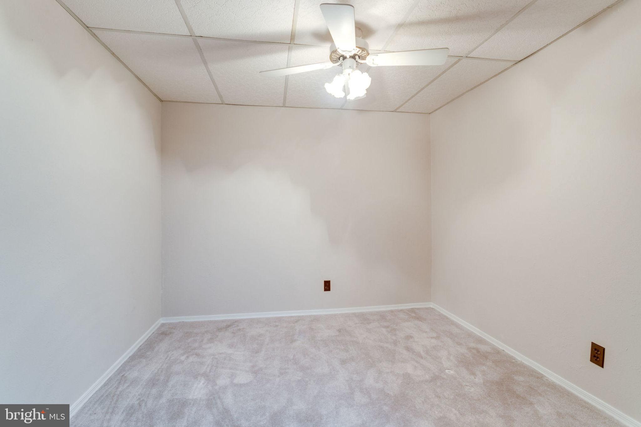 LOISDALE ESTATES - Residential