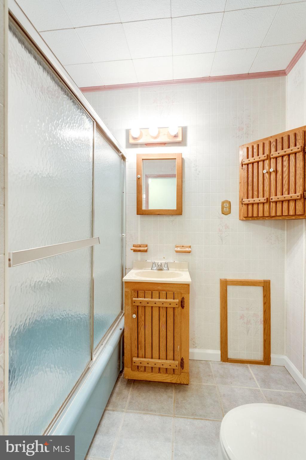 LOISDALE ESTATES - Residential