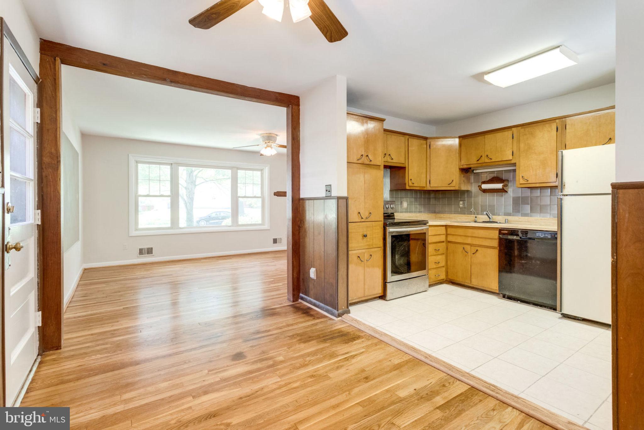 LOISDALE ESTATES - Residential