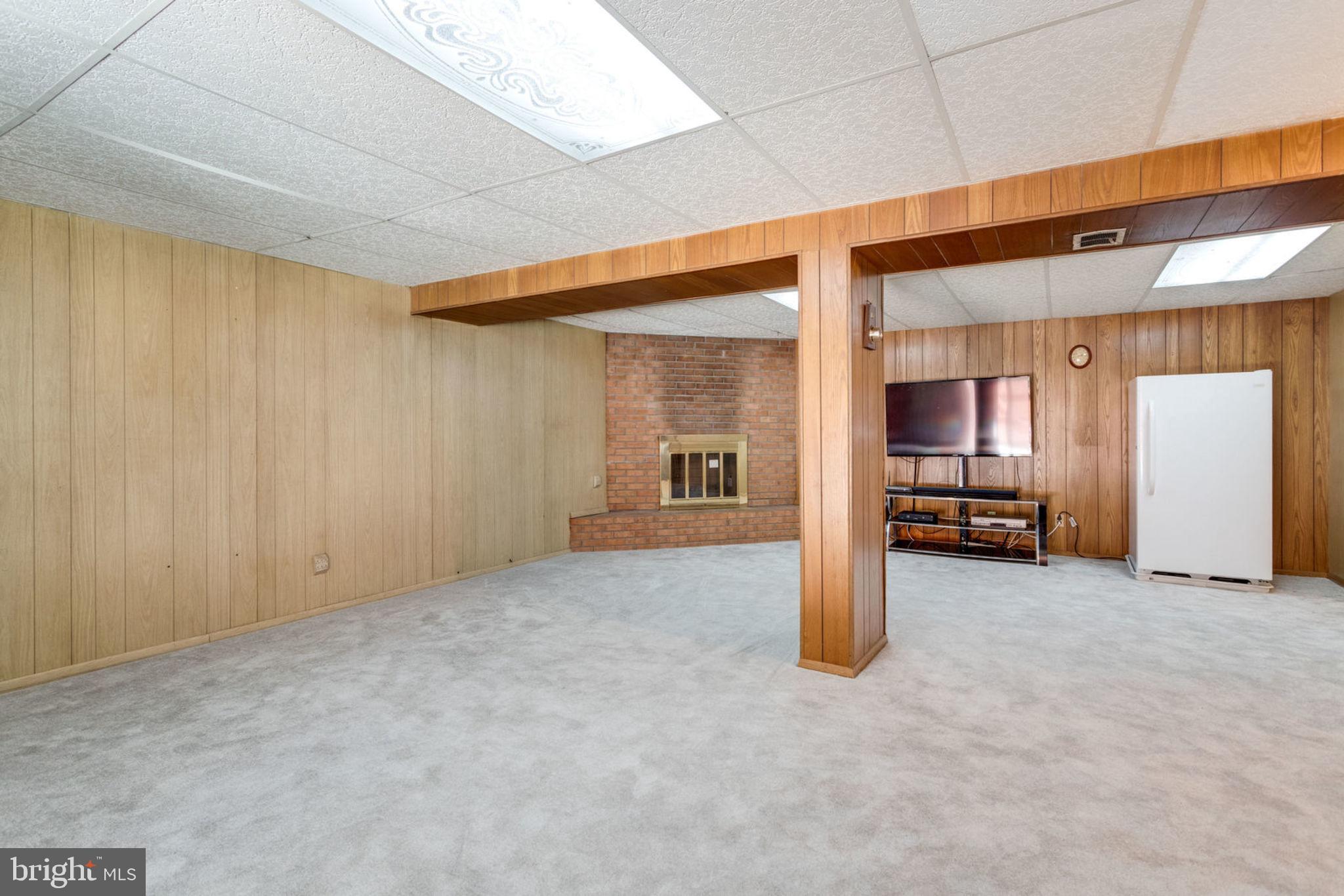 LOISDALE ESTATES - Residential