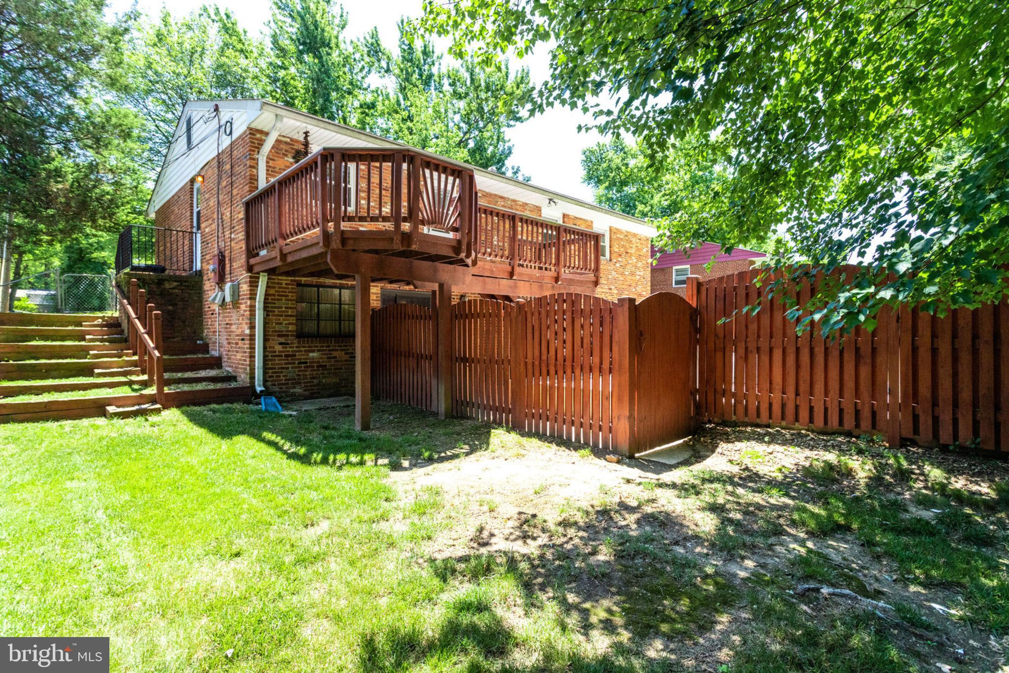 LOISDALE ESTATES - Residential