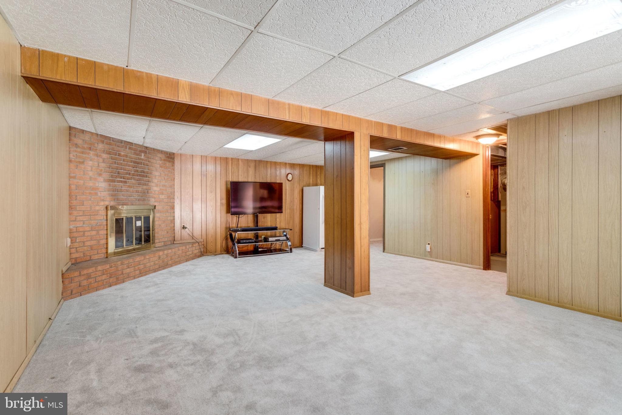 LOISDALE ESTATES - Residential