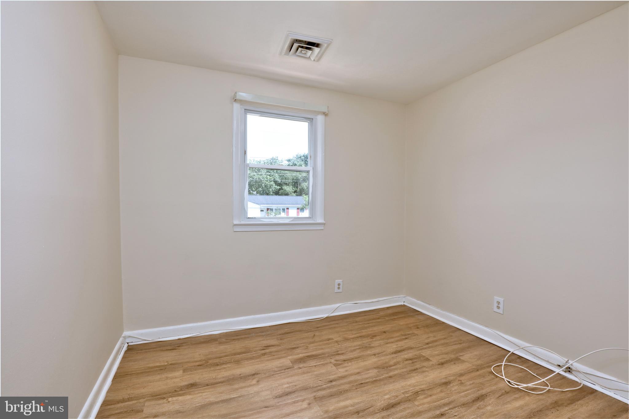 CLINTON ESTATES - Residential