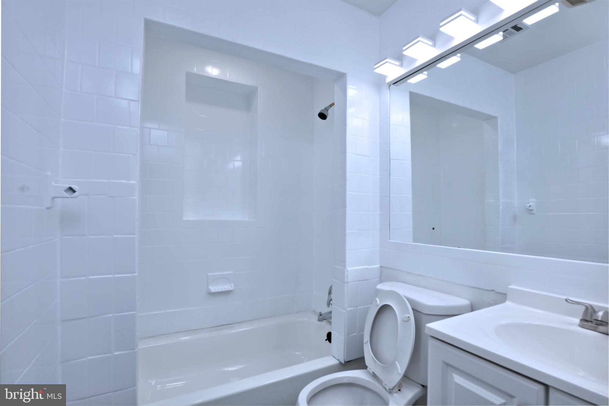 CLINTON ESTATES - Residential