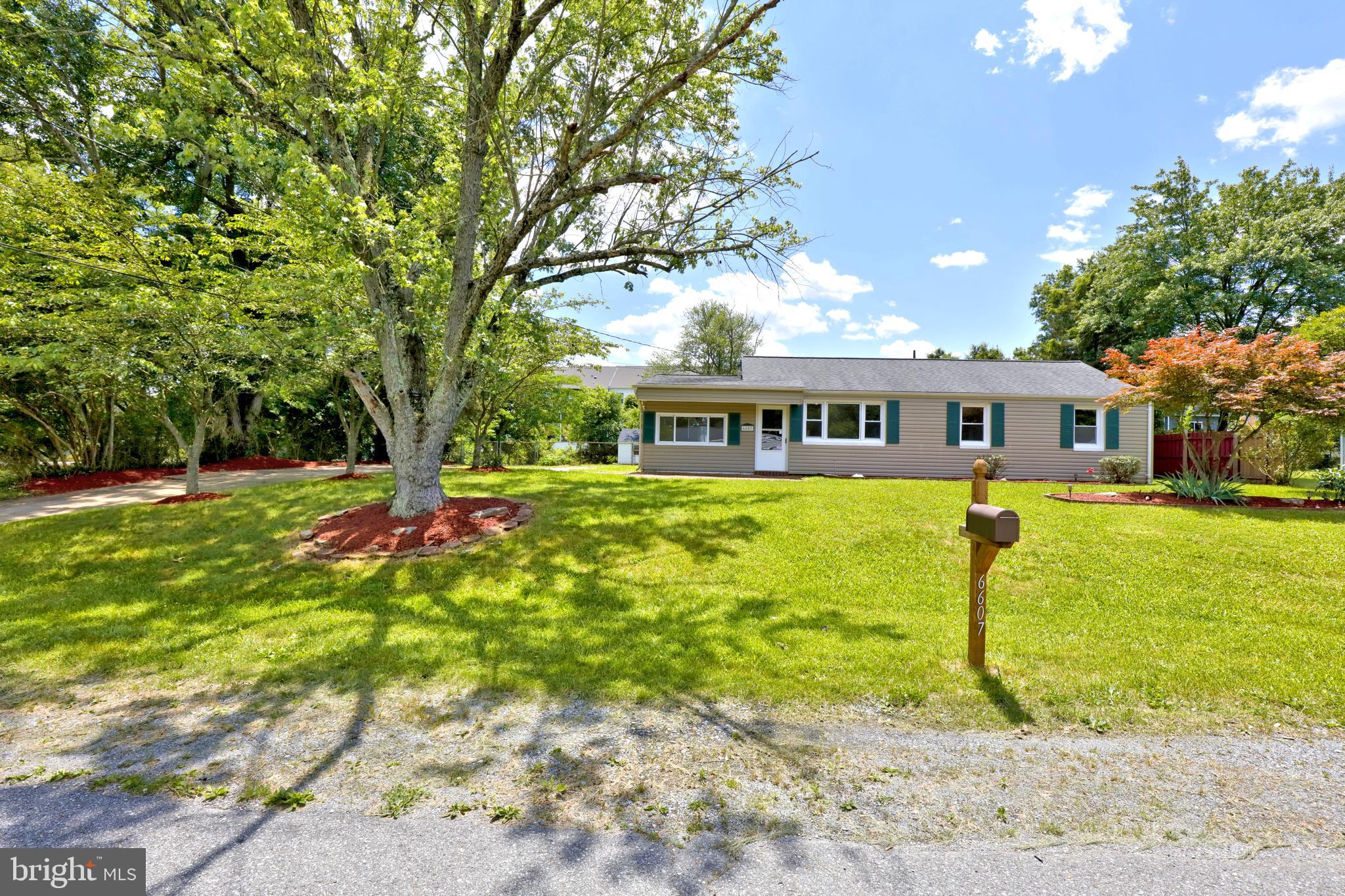 CLINTON ESTATES - Residential