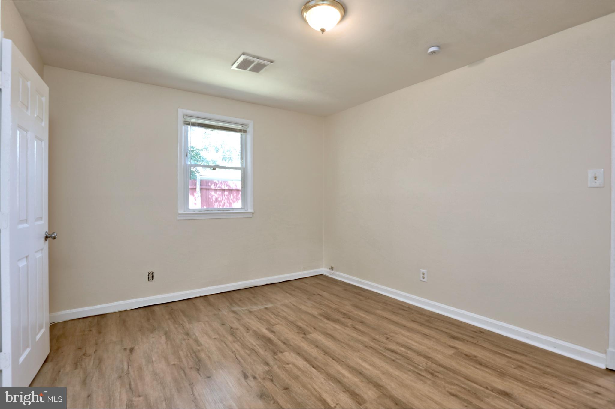 CLINTON ESTATES - Residential