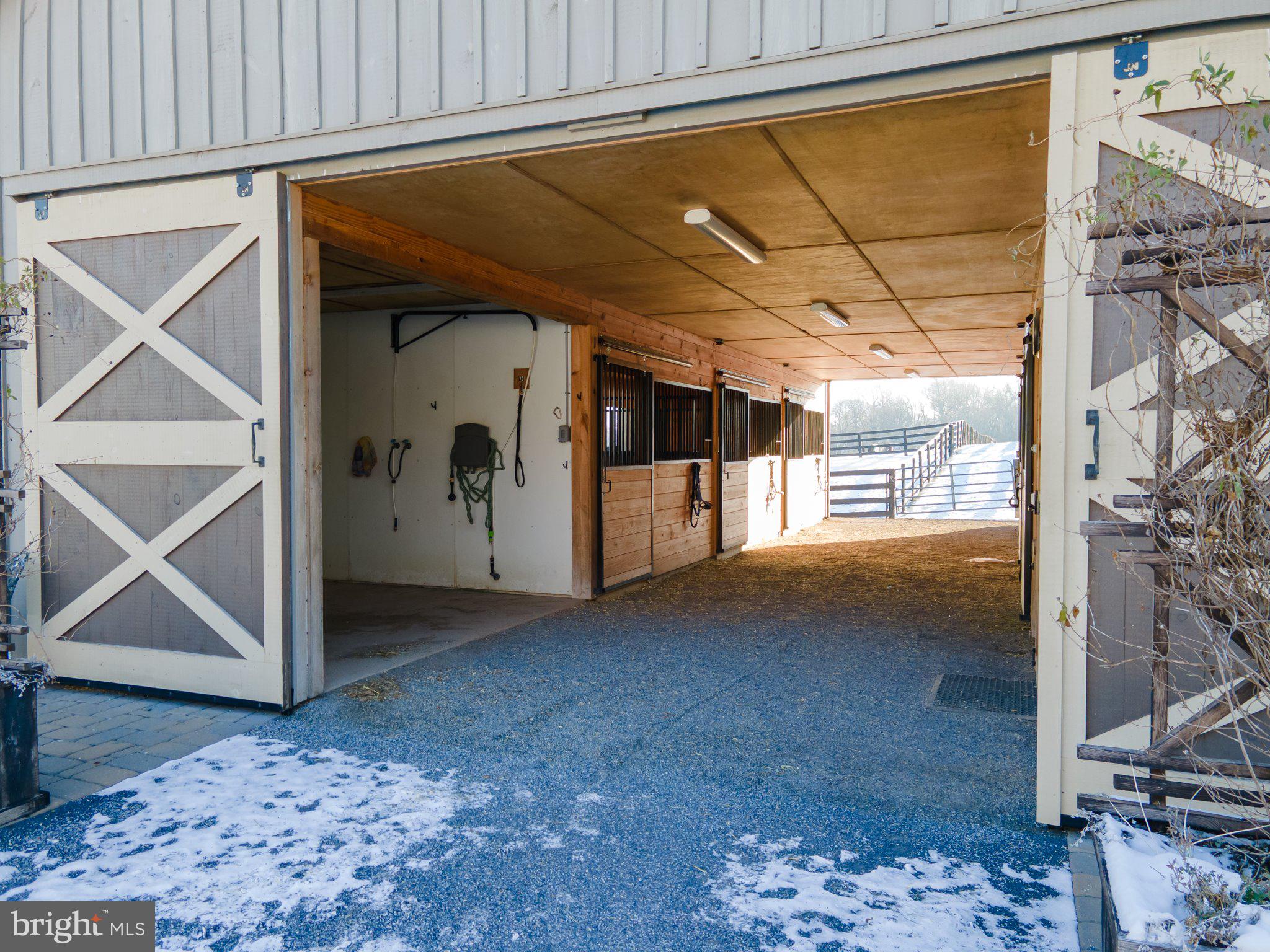 STONEWALL ESTATES - Residential