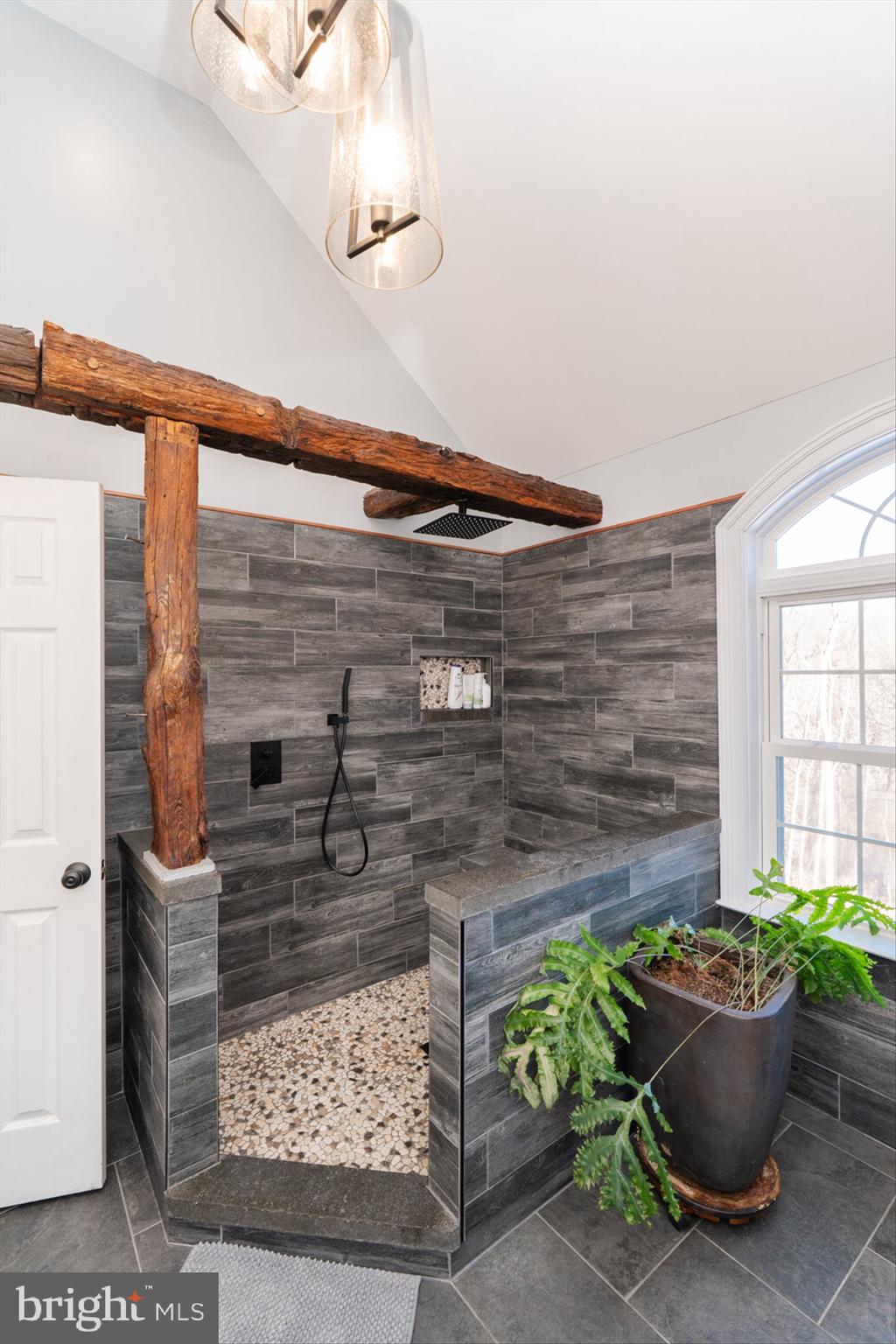 STONEWALL ESTATES - Residential