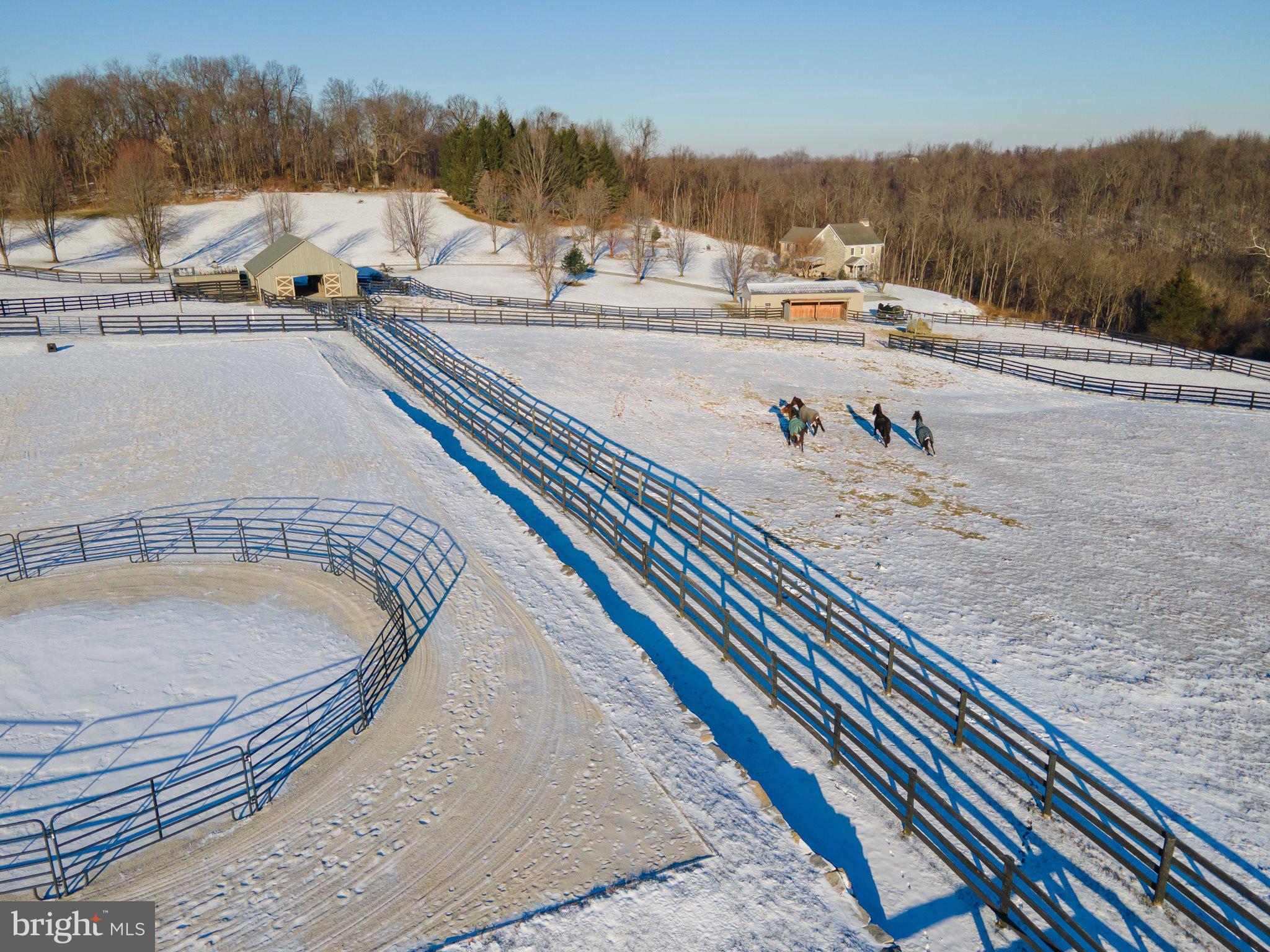 STONEWALL ESTATES - Residential