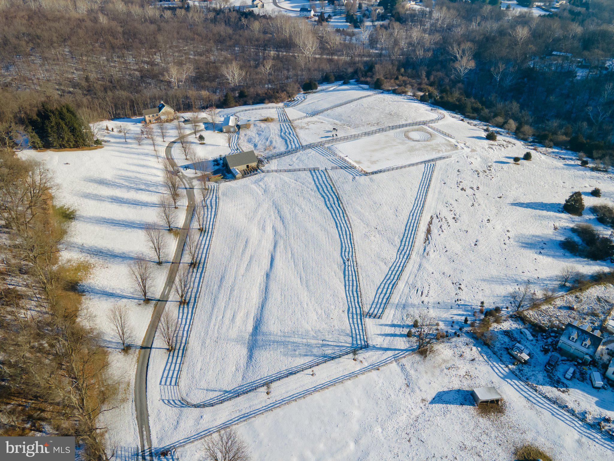 STONEWALL ESTATES - Residential