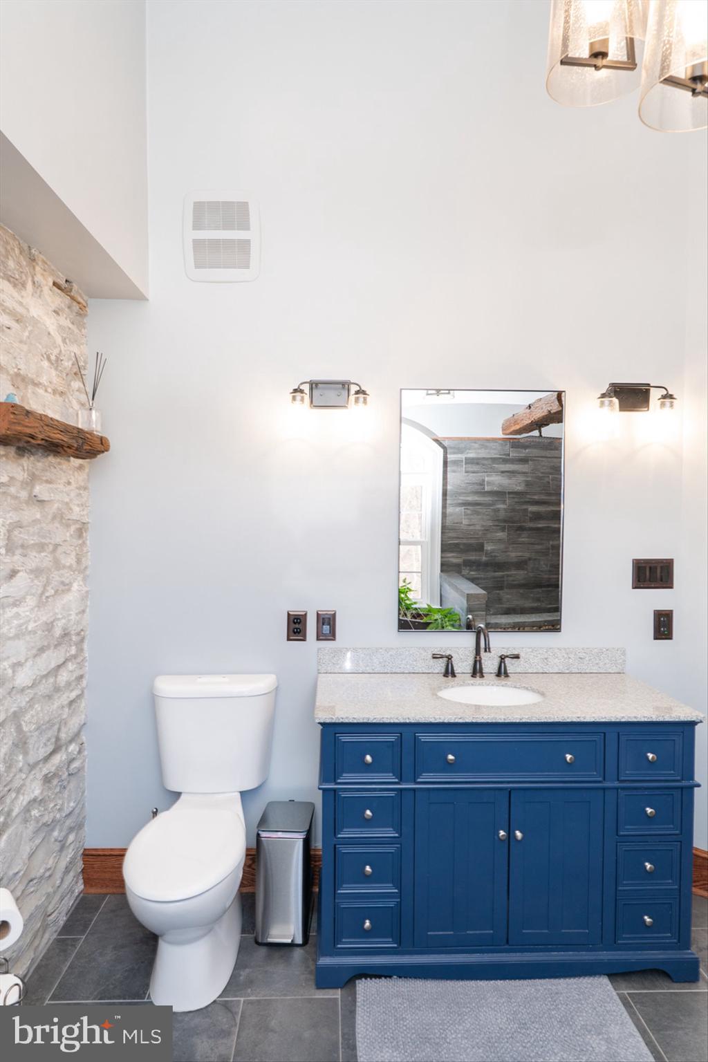 STONEWALL ESTATES - Residential