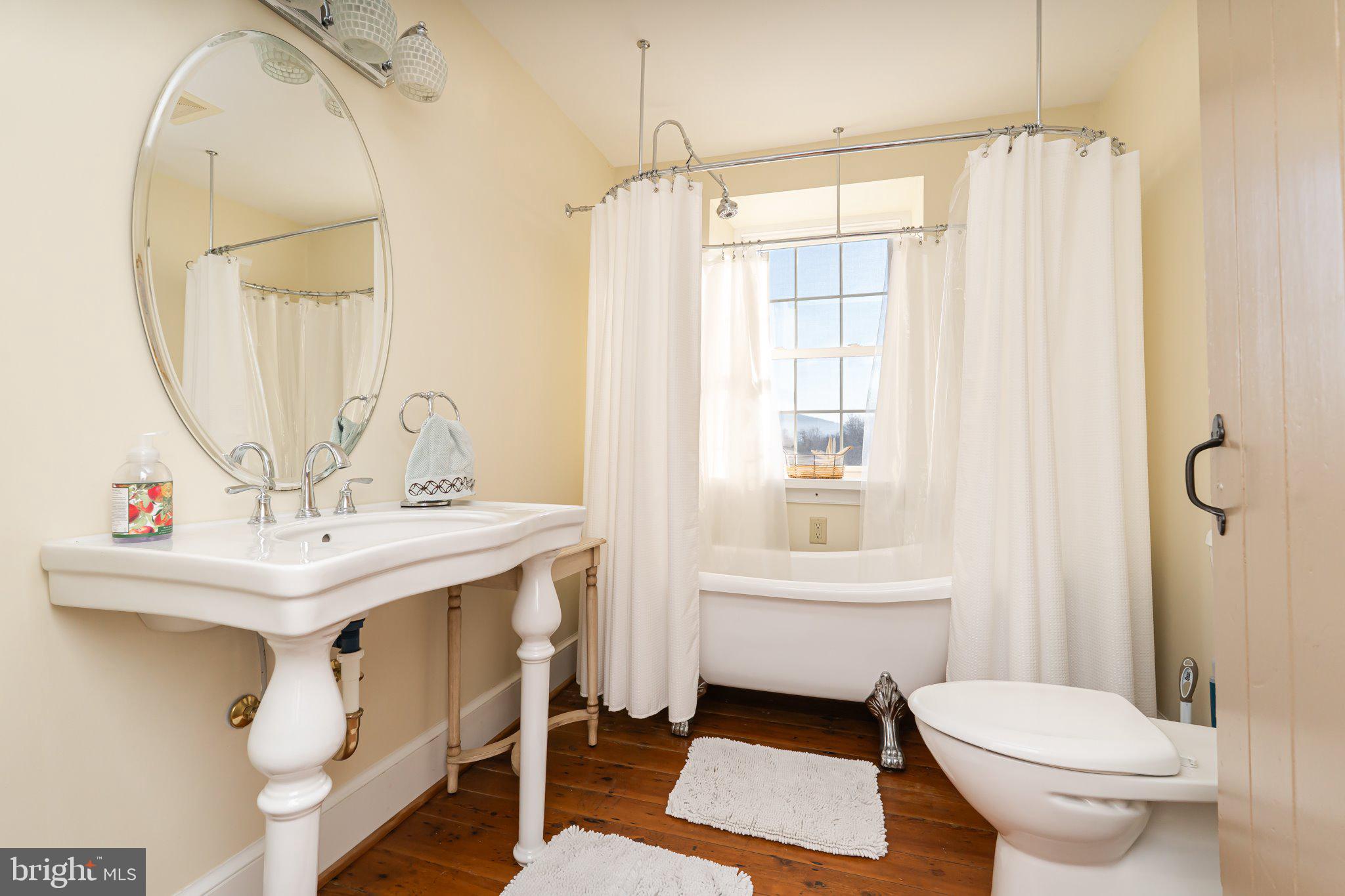 STONEWALL ESTATES - Residential