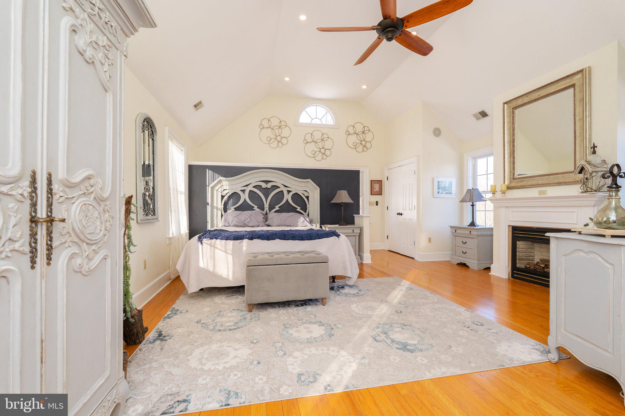 STONEWALL ESTATES - Residential