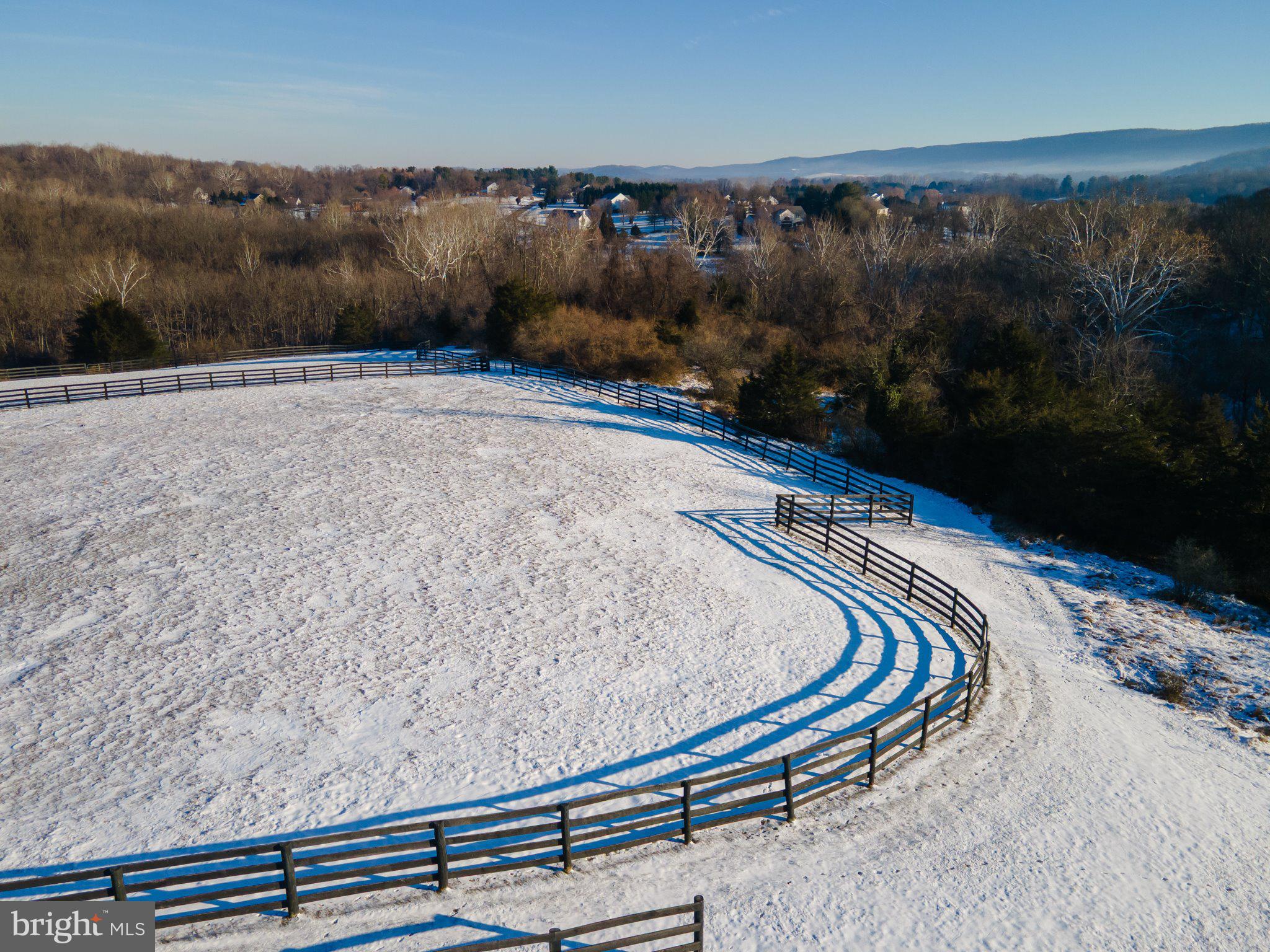 STONEWALL ESTATES - Residential