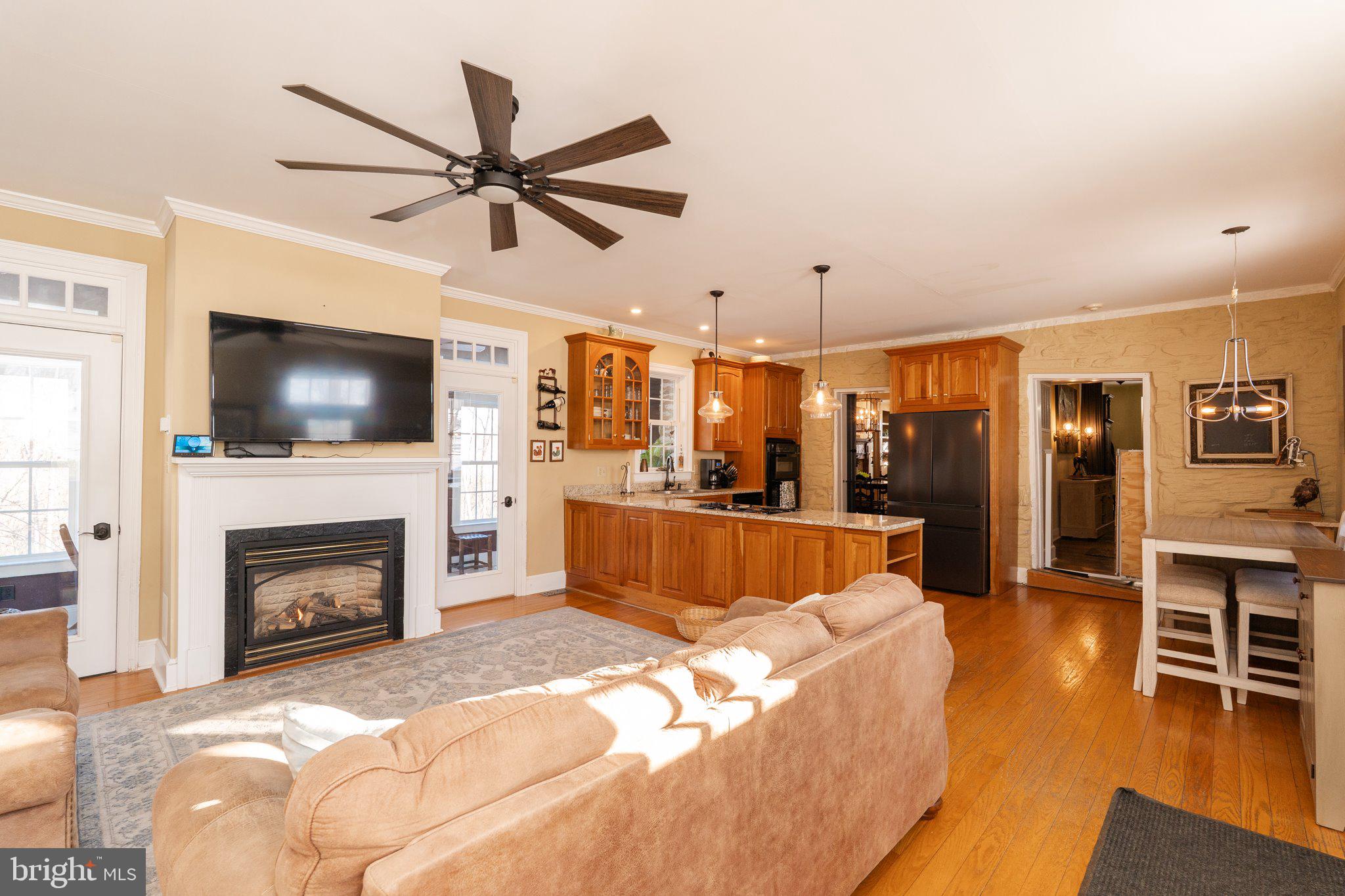 STONEWALL ESTATES - Residential