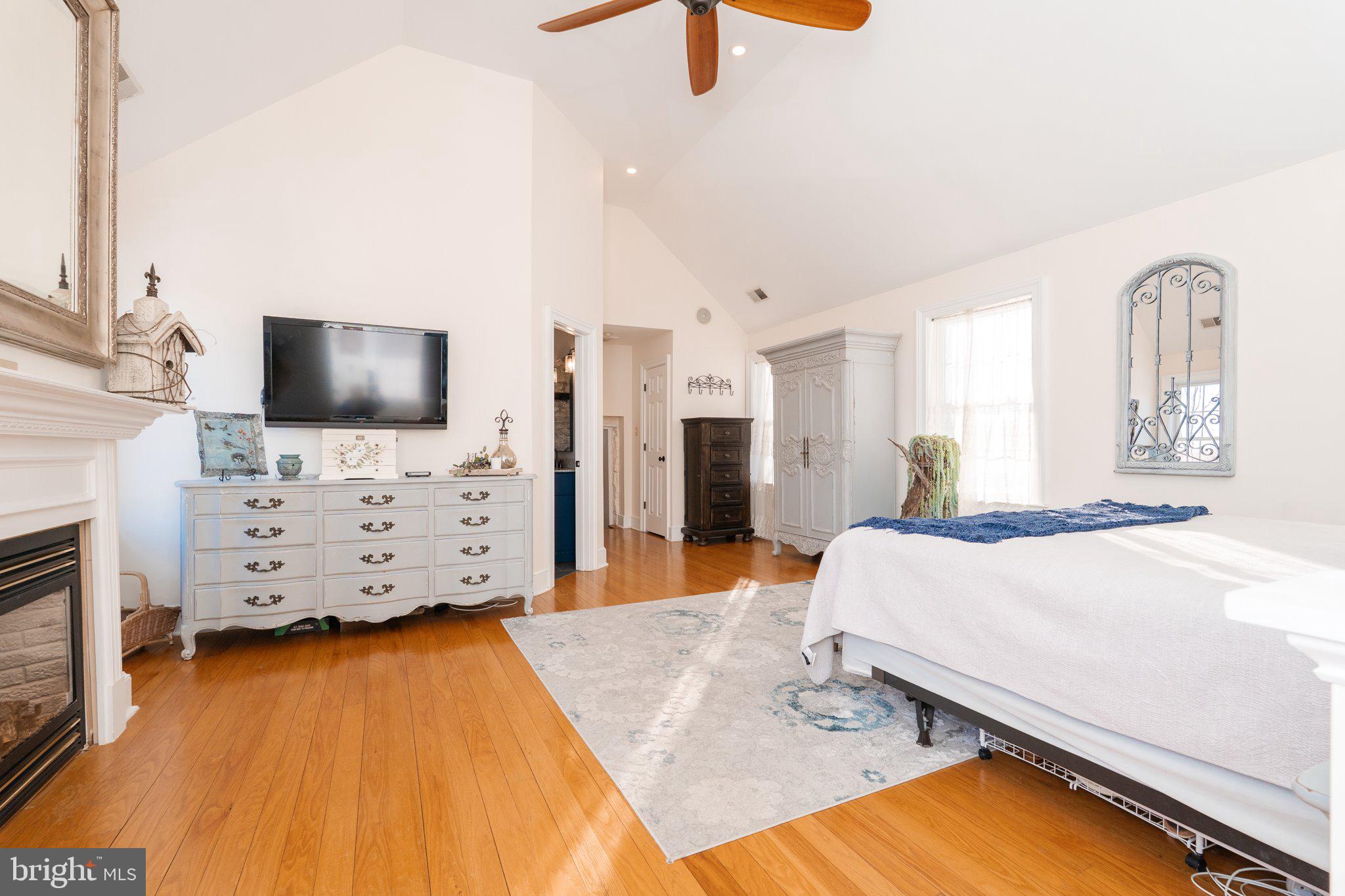 STONEWALL ESTATES - Residential