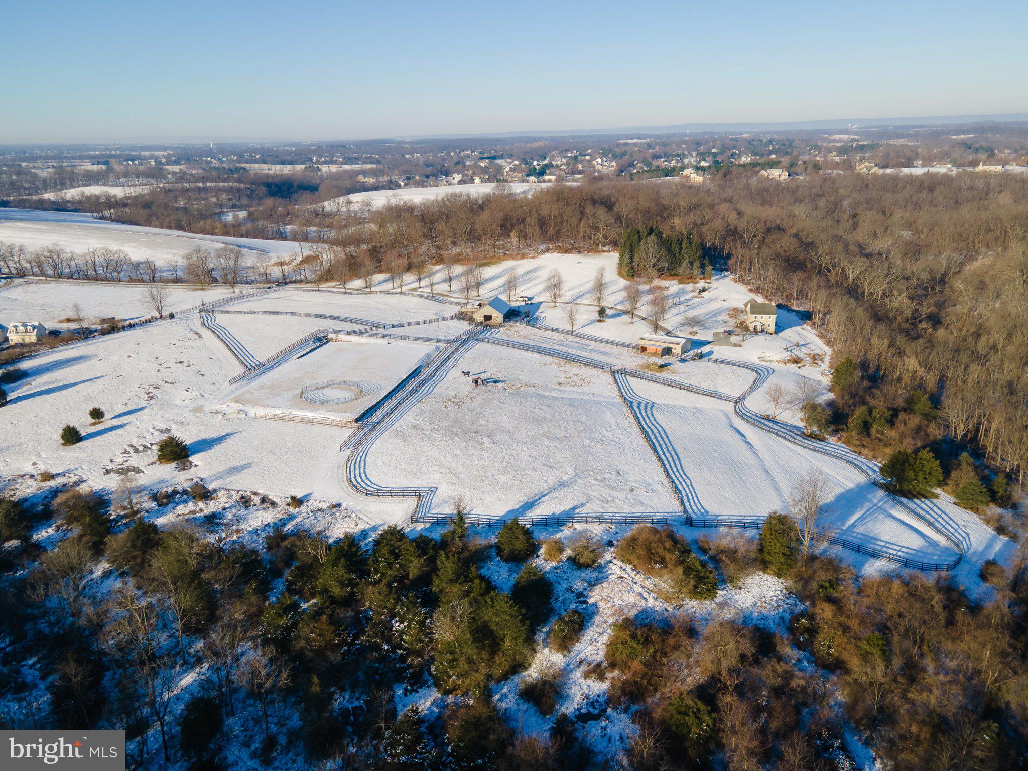 STONEWALL ESTATES - Residential