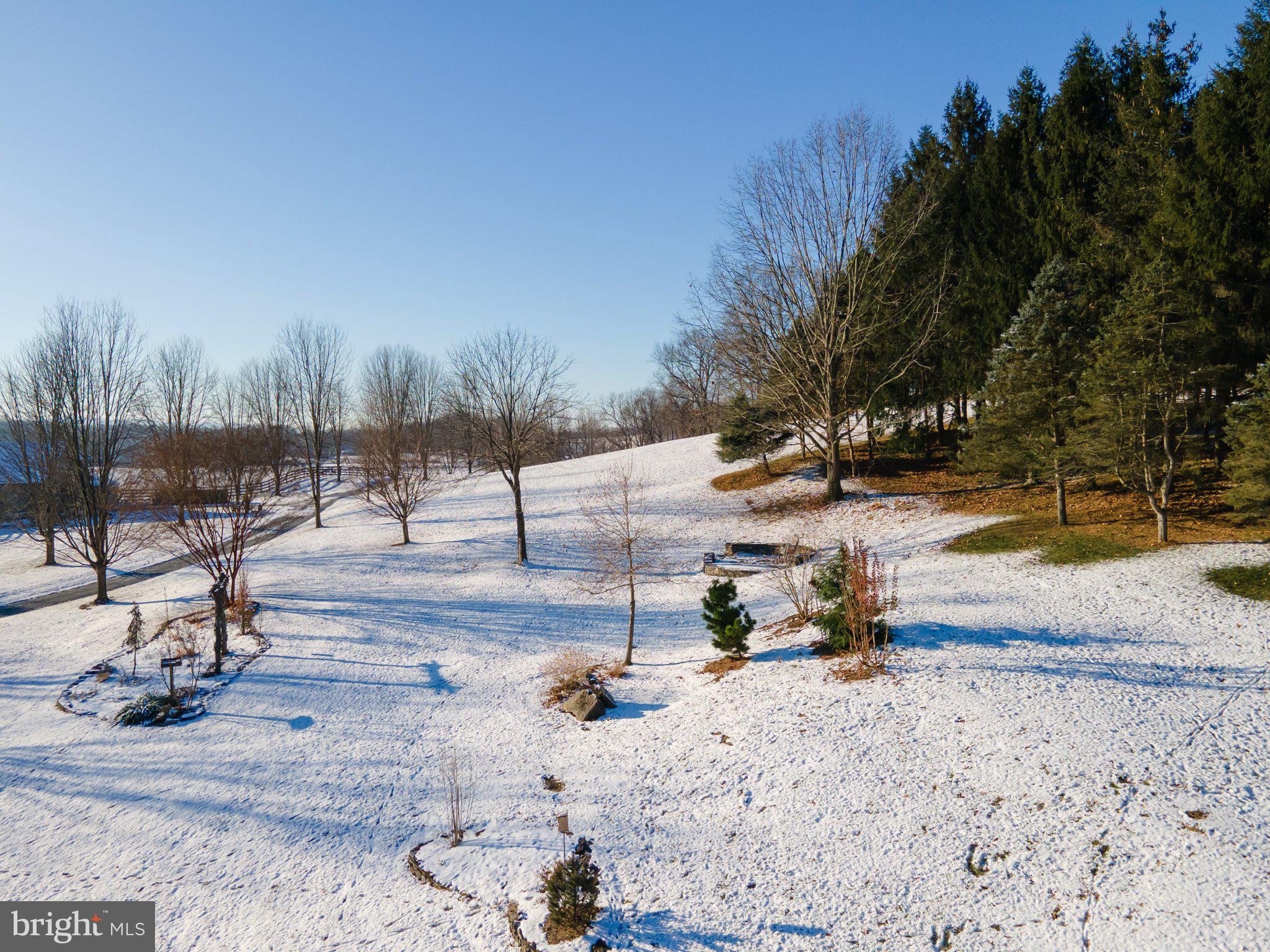 STONEWALL ESTATES - Residential