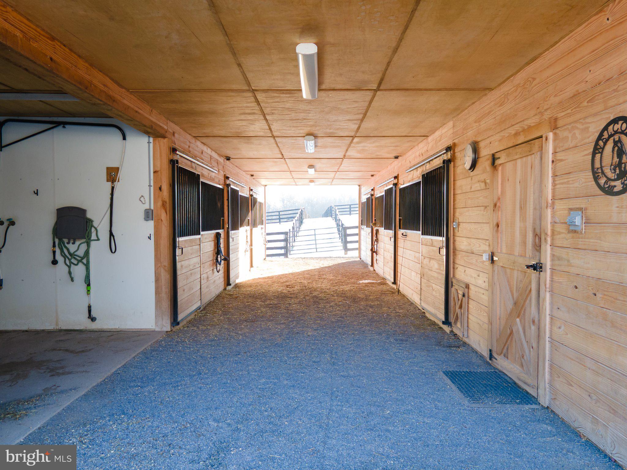 STONEWALL ESTATES - Residential